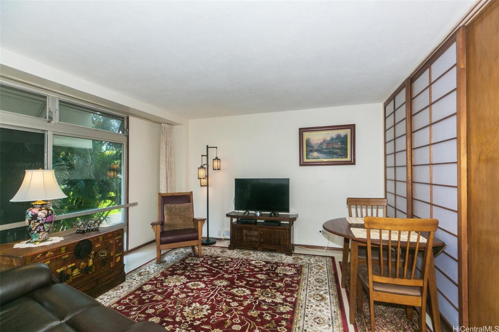 1511 Nuuanu Avenue #224, Honolulu, HI 96817