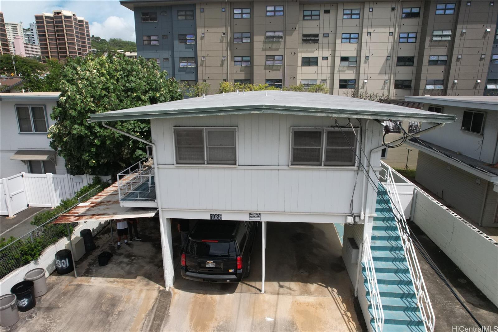 1088 Kinau Street Honolulu, HI 96814