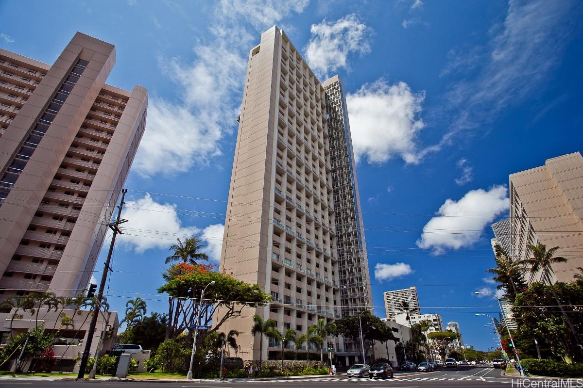 Ala Wai Plaza Skyrise 555 University Avenue #3704, Honolulu, HI 96826