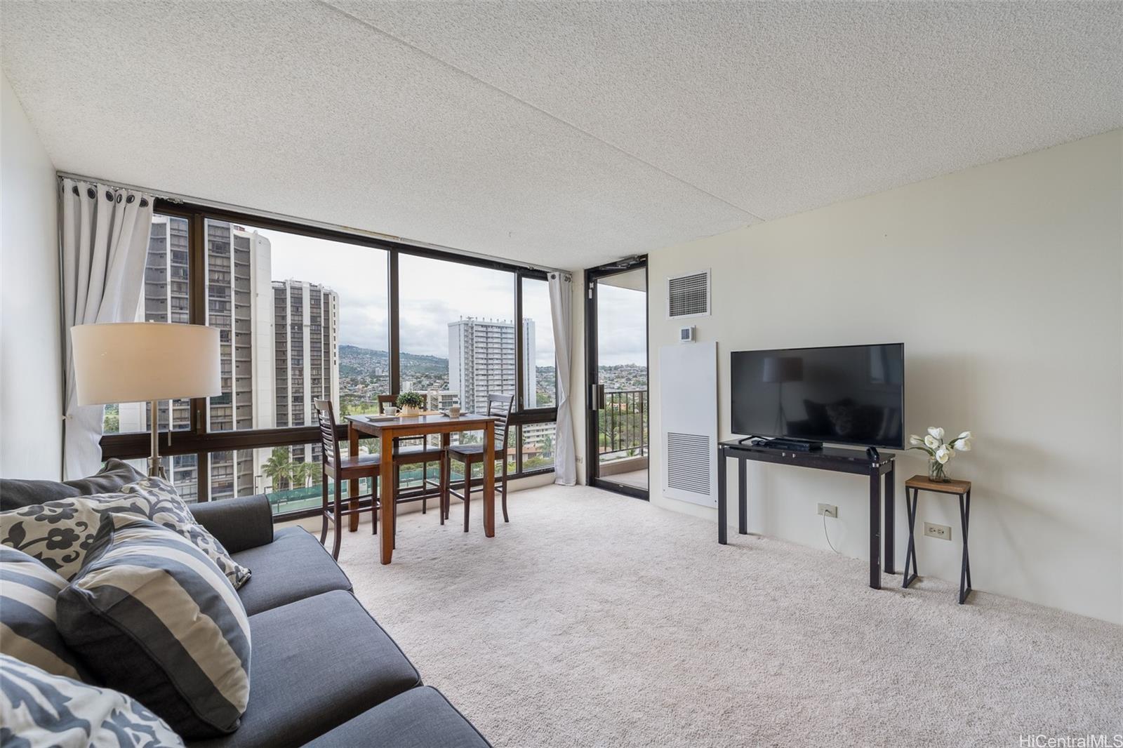 229 Paoakalani Avenue #1503, Honolulu, HI 96815