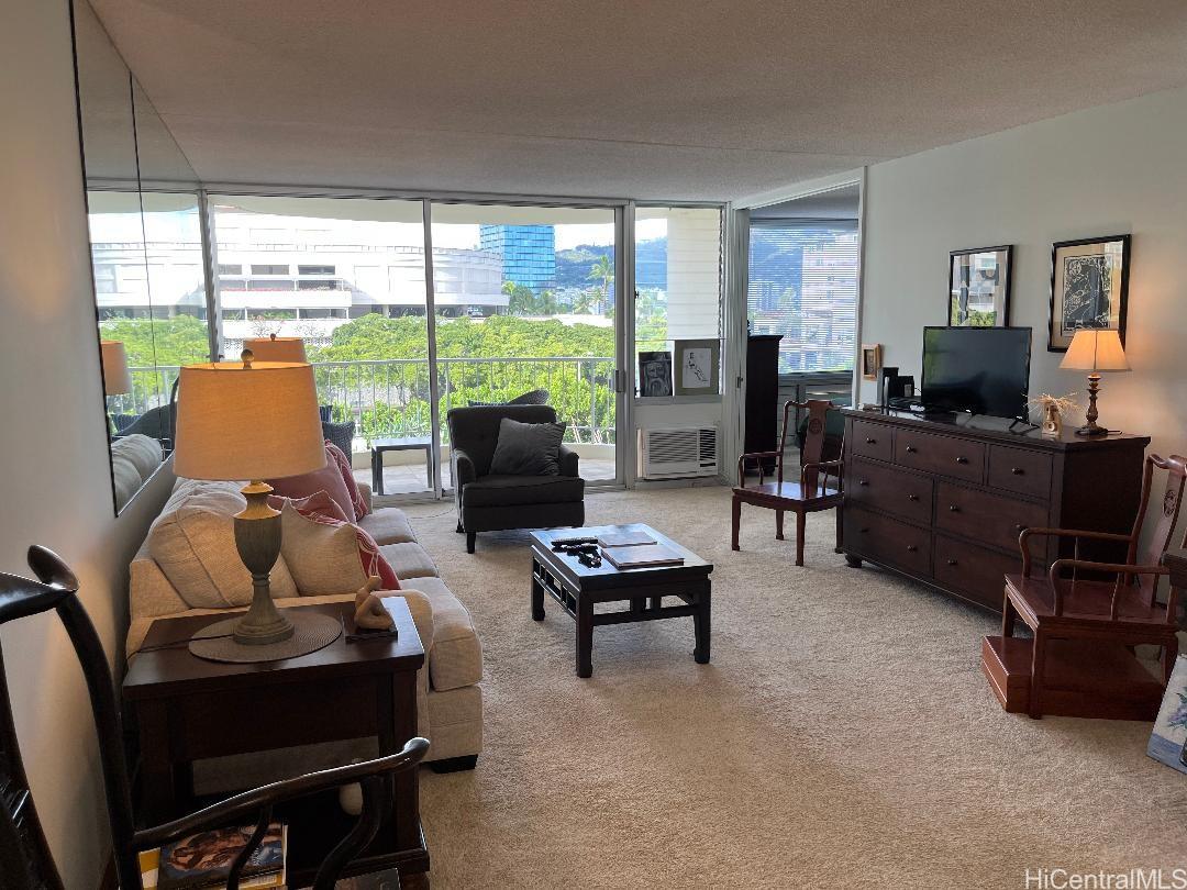 1717 Ala Wai Boulevard #504, Honolulu, HI 96815