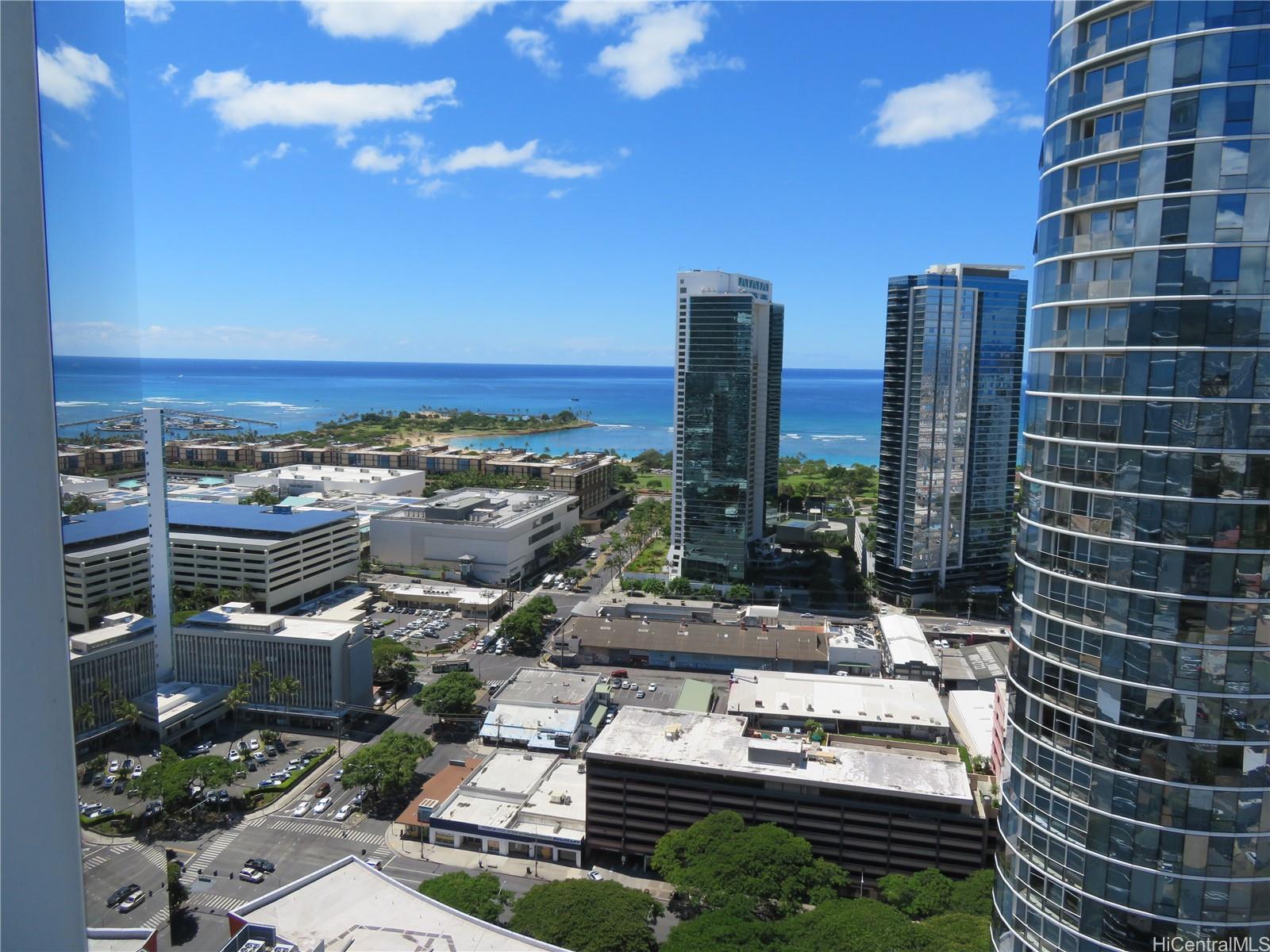 1296 Kapiolani Boulevard #3708, Honolulu, HI 96814