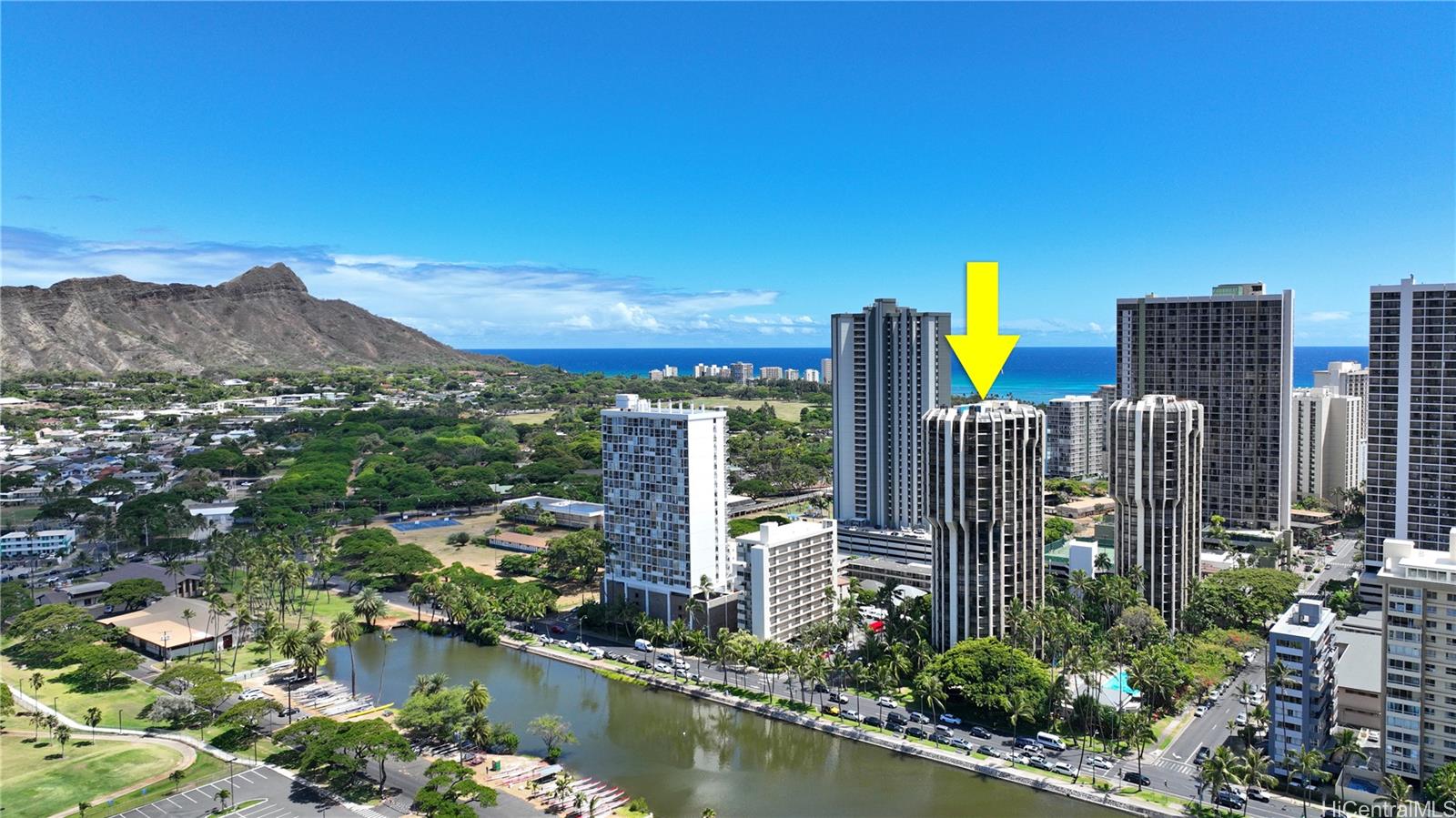 300 Wai Nani Way #II411, Honolulu, HI 96815