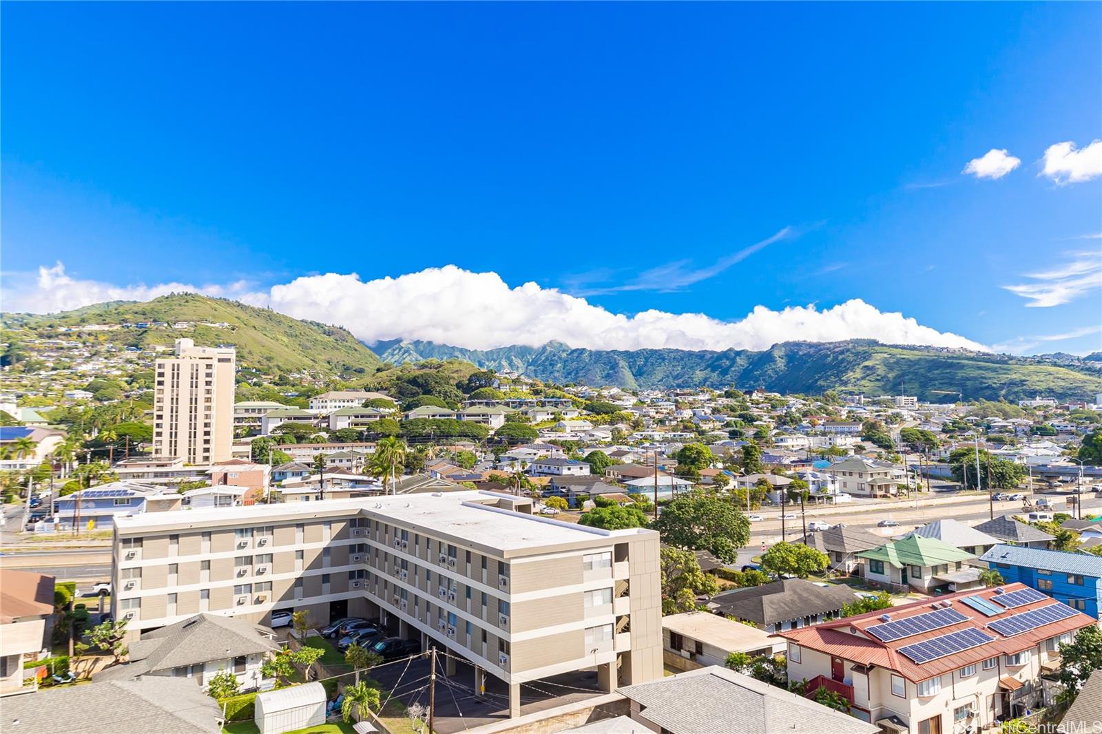 1215 Alexander Street #903, Honolulu, HI 96826