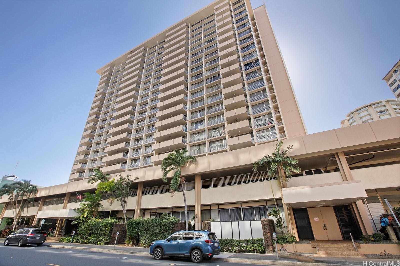 1561 Kanunu Street #501, Honolulu, HI 96814