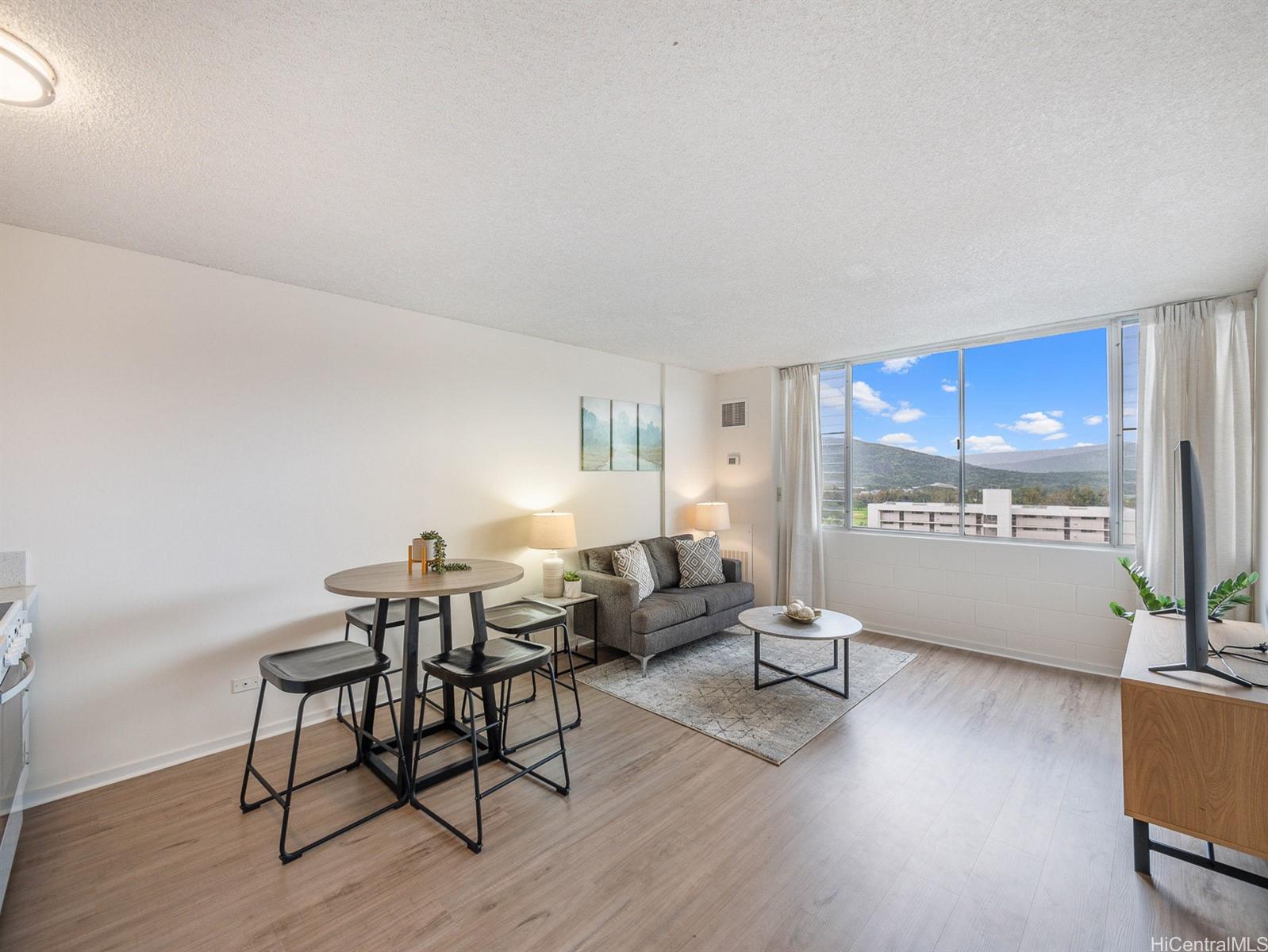 3045 Ala Napuaa Place #607, Honolulu, HI 96818