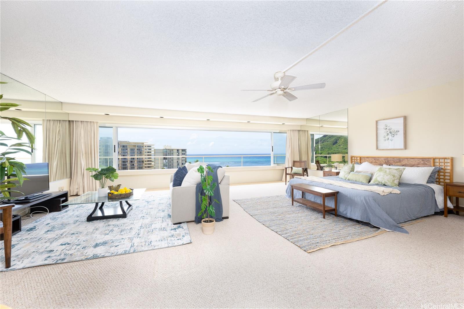 2895 Kalakaua Avenue #1007, Honolulu, HI 96815