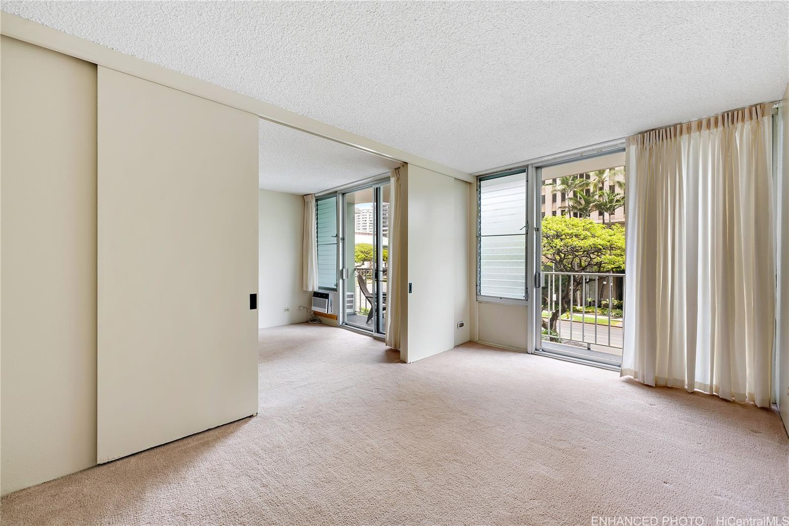 1617 Kapiolani Boulevard #301, Honolulu, HI 96814