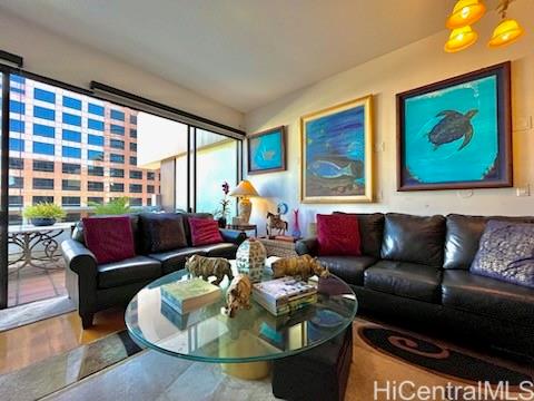 1088 Bishop Street #1116, Honolulu, HI 96813