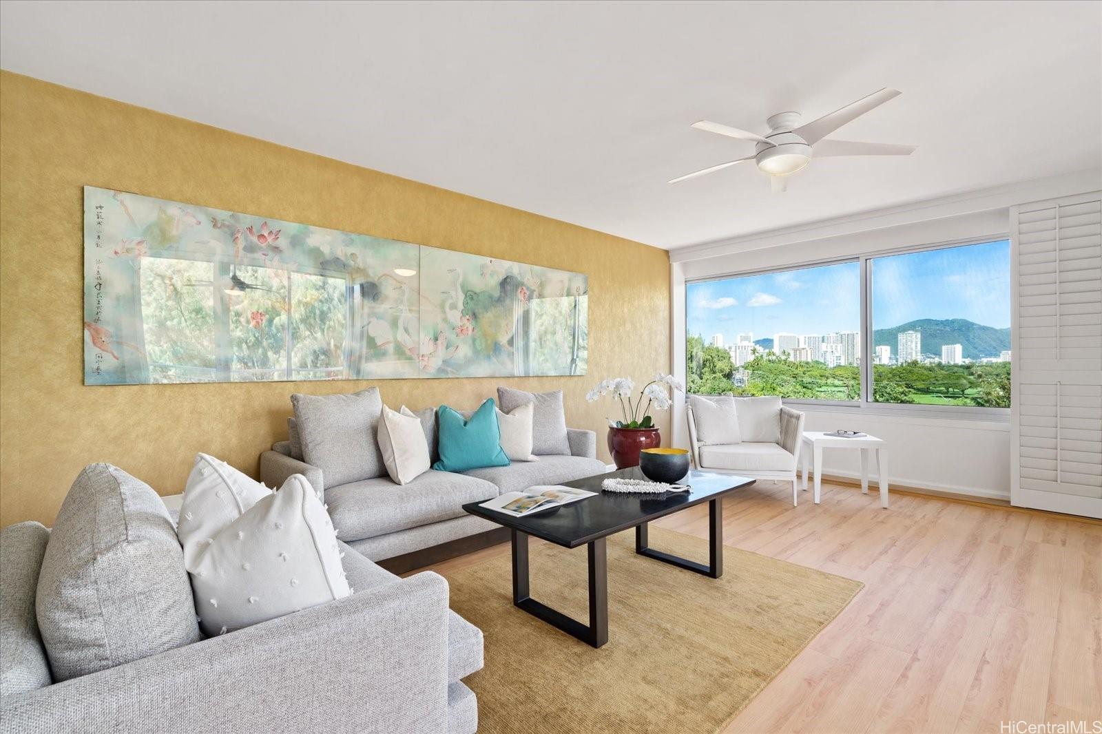 2969 Kalakaua Avenue #306, Honolulu, HI 96815