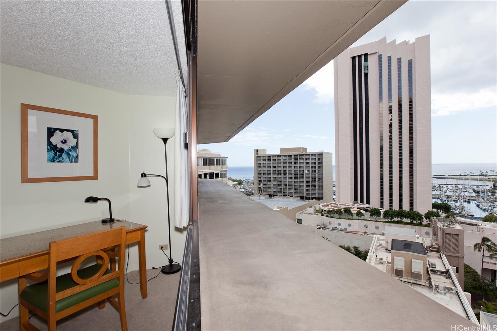 1700 Ala Moana Boulevard #1801, Honolulu, HI 96815