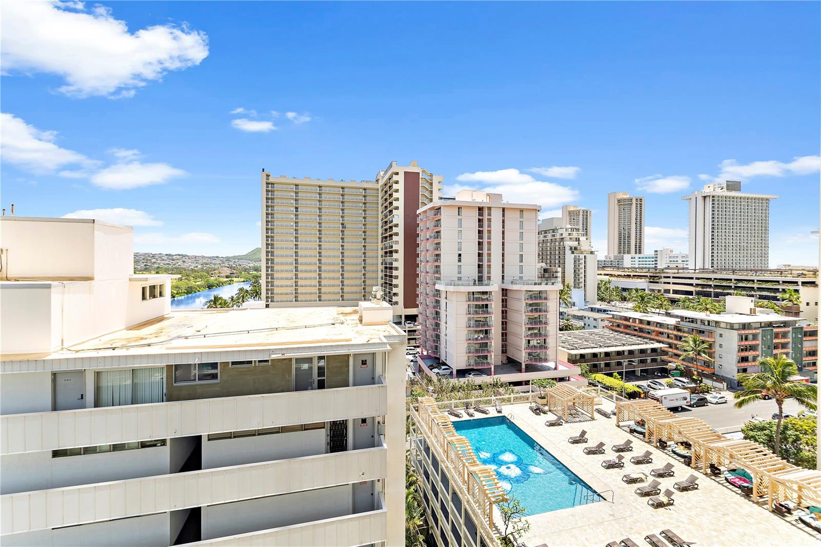 445 Seaside Avenue #1205, Honolulu, HI 96815