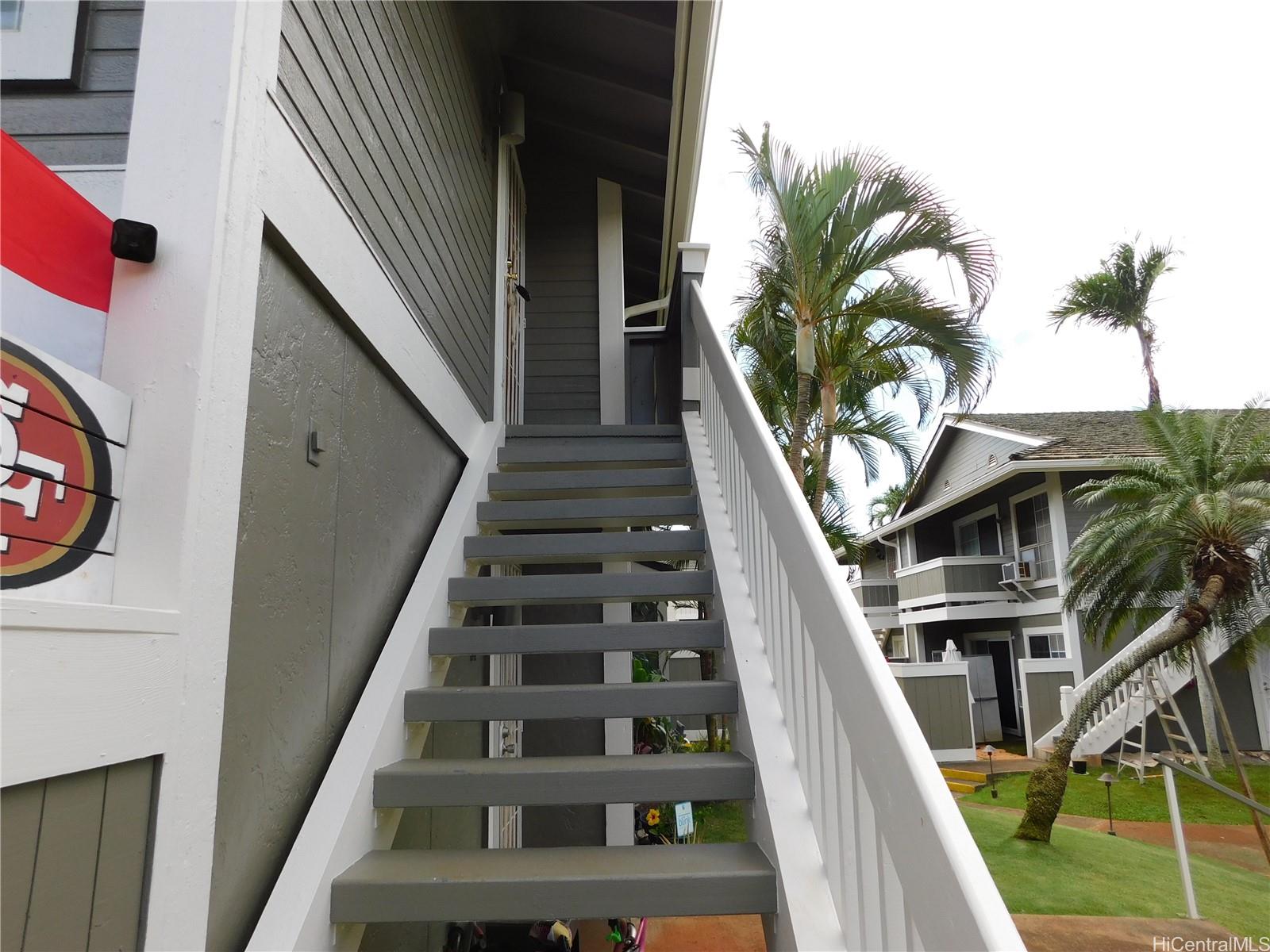 94-1075 Kepakepa Street #D8, Waipahu, HI 96797