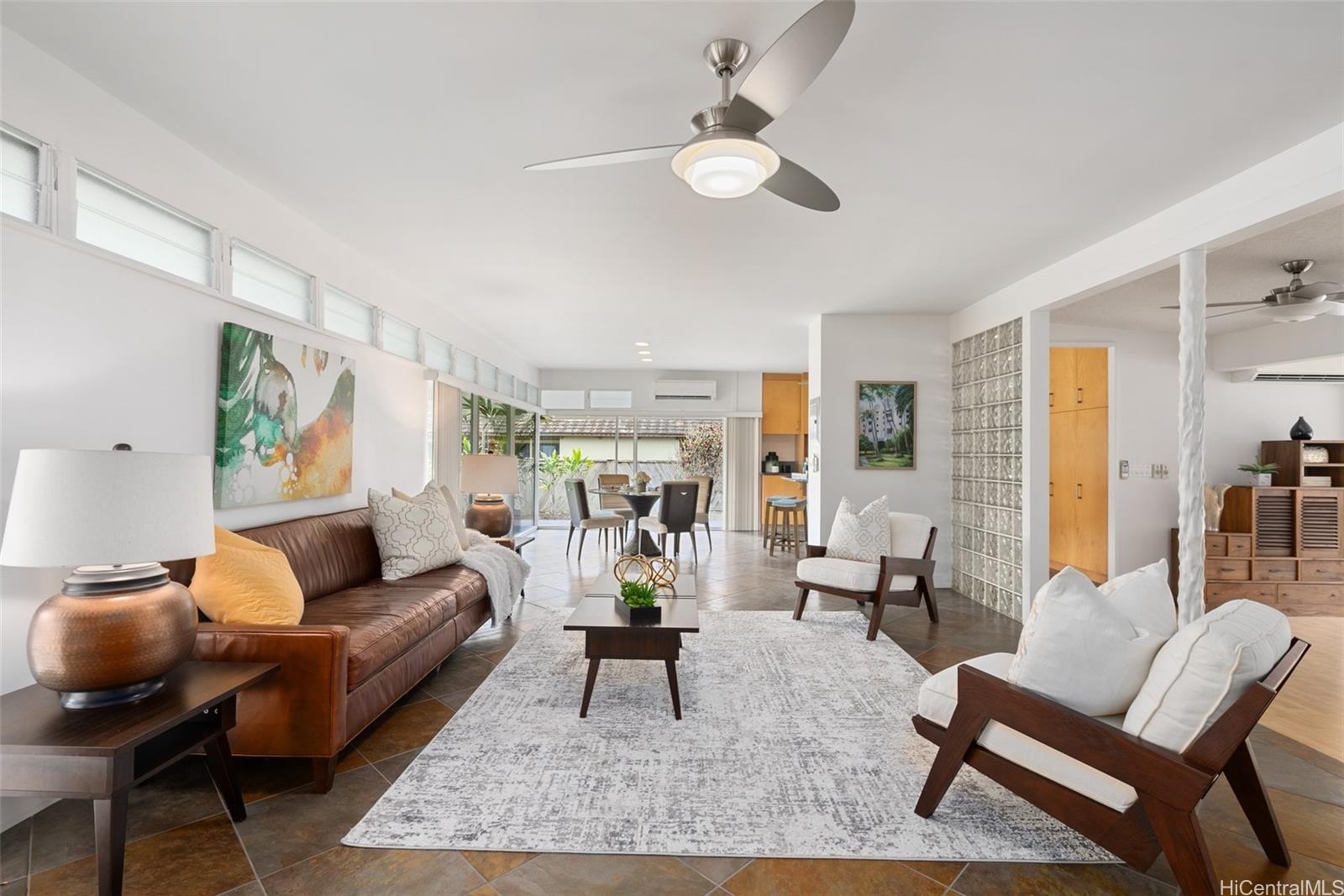 2820 Oahu Avenue Honolulu, HI 96822