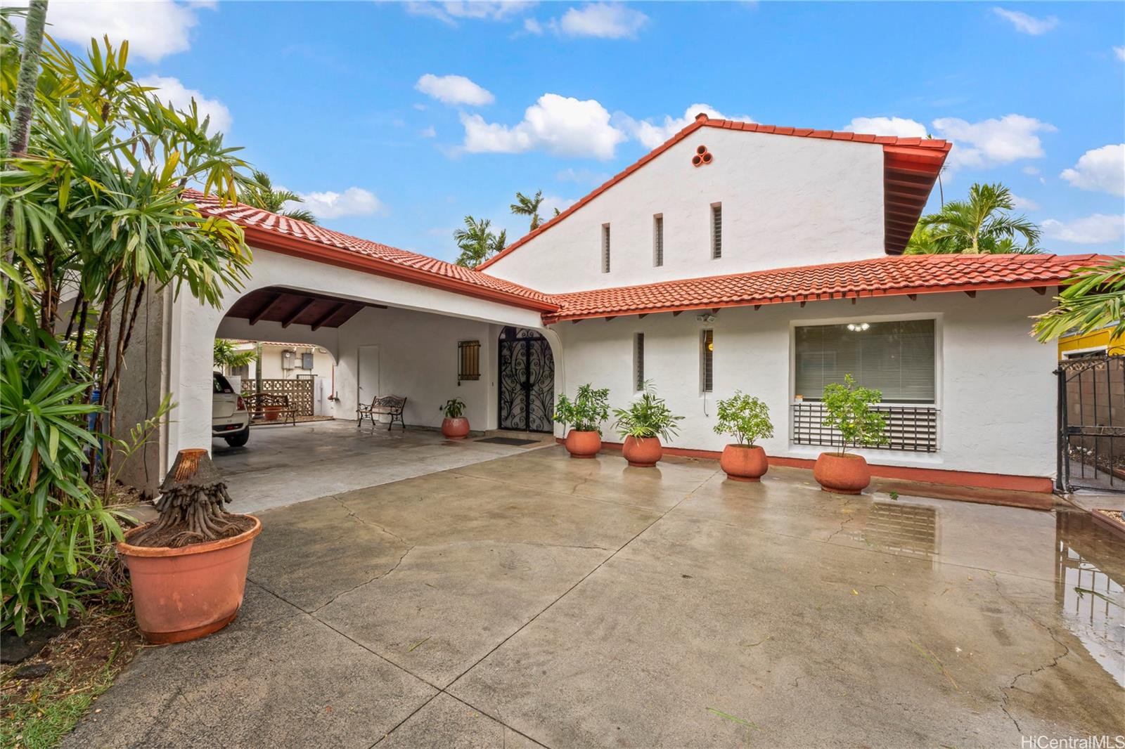 6771 Hawaii Kai Drive Honolulu, HI 96825