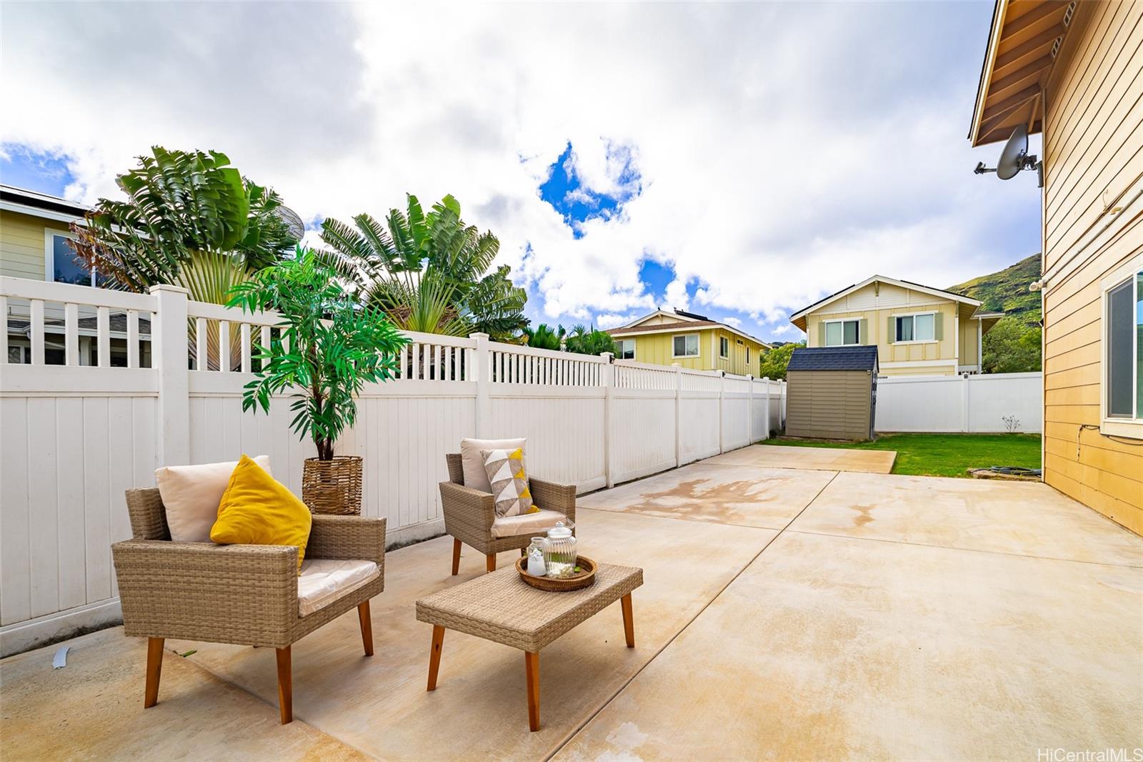 87-1531 Nakii Street Waianae, HI 96792