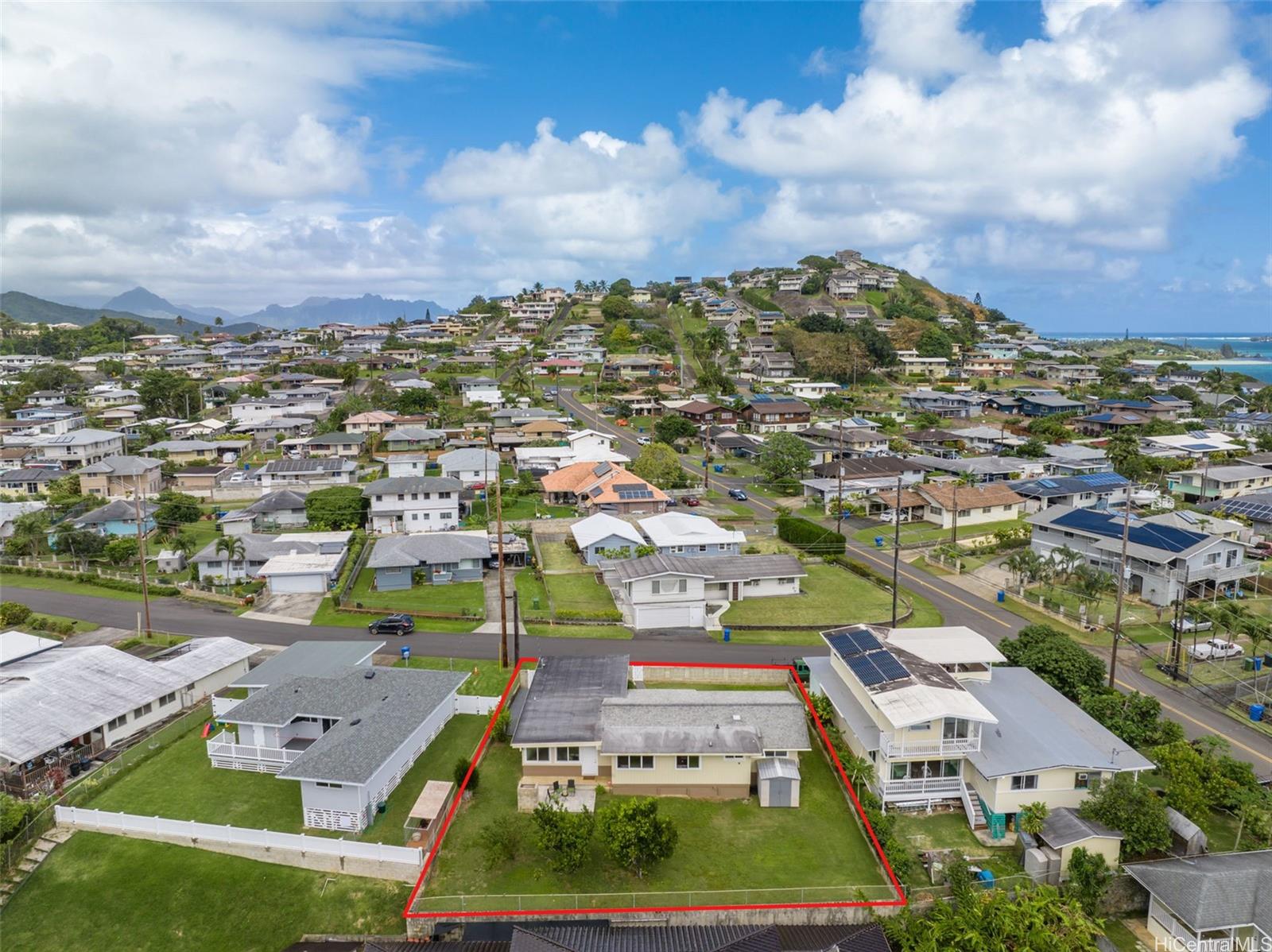 45-112 Makahio Street Kaneohe, HI 96744