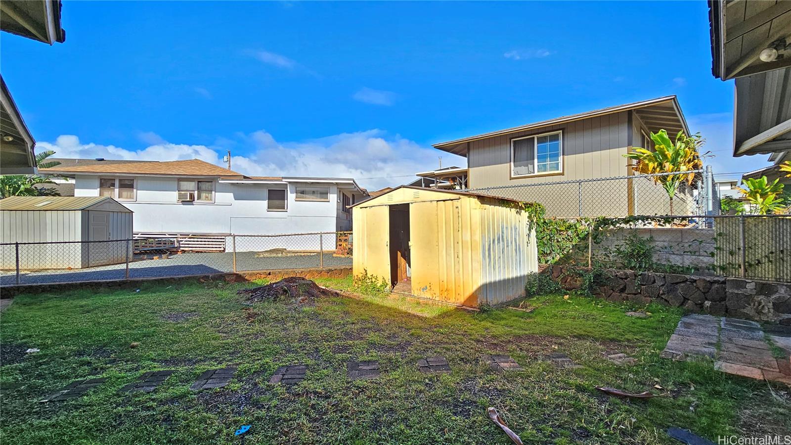 1318 Nanakai Street Pearl City, HI 96782