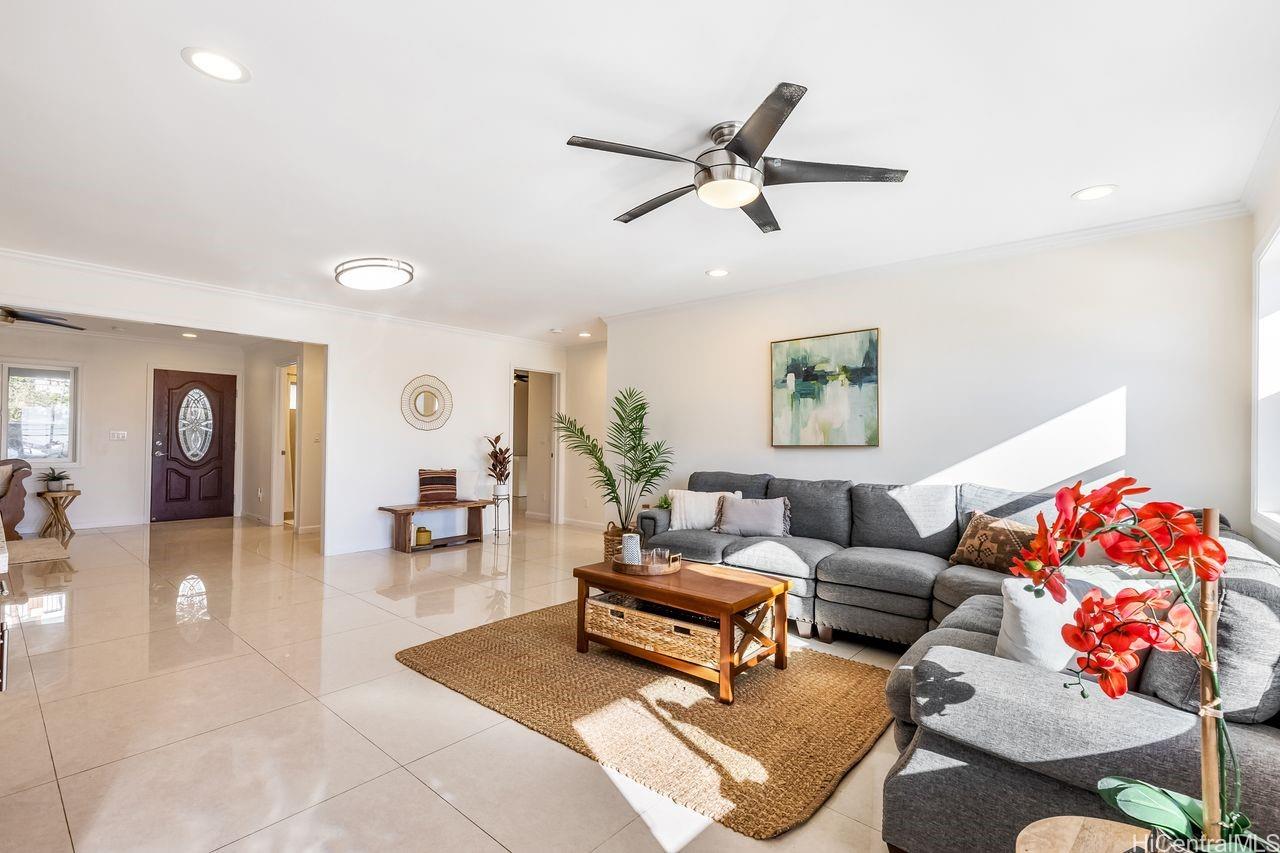 2851 Kalihi Street Honolulu, HI 96819