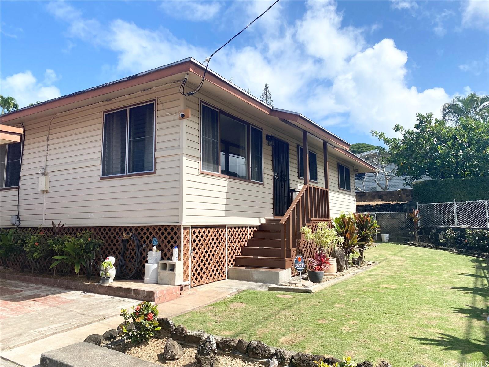 1328 Hele Street Kailua, HI 96734