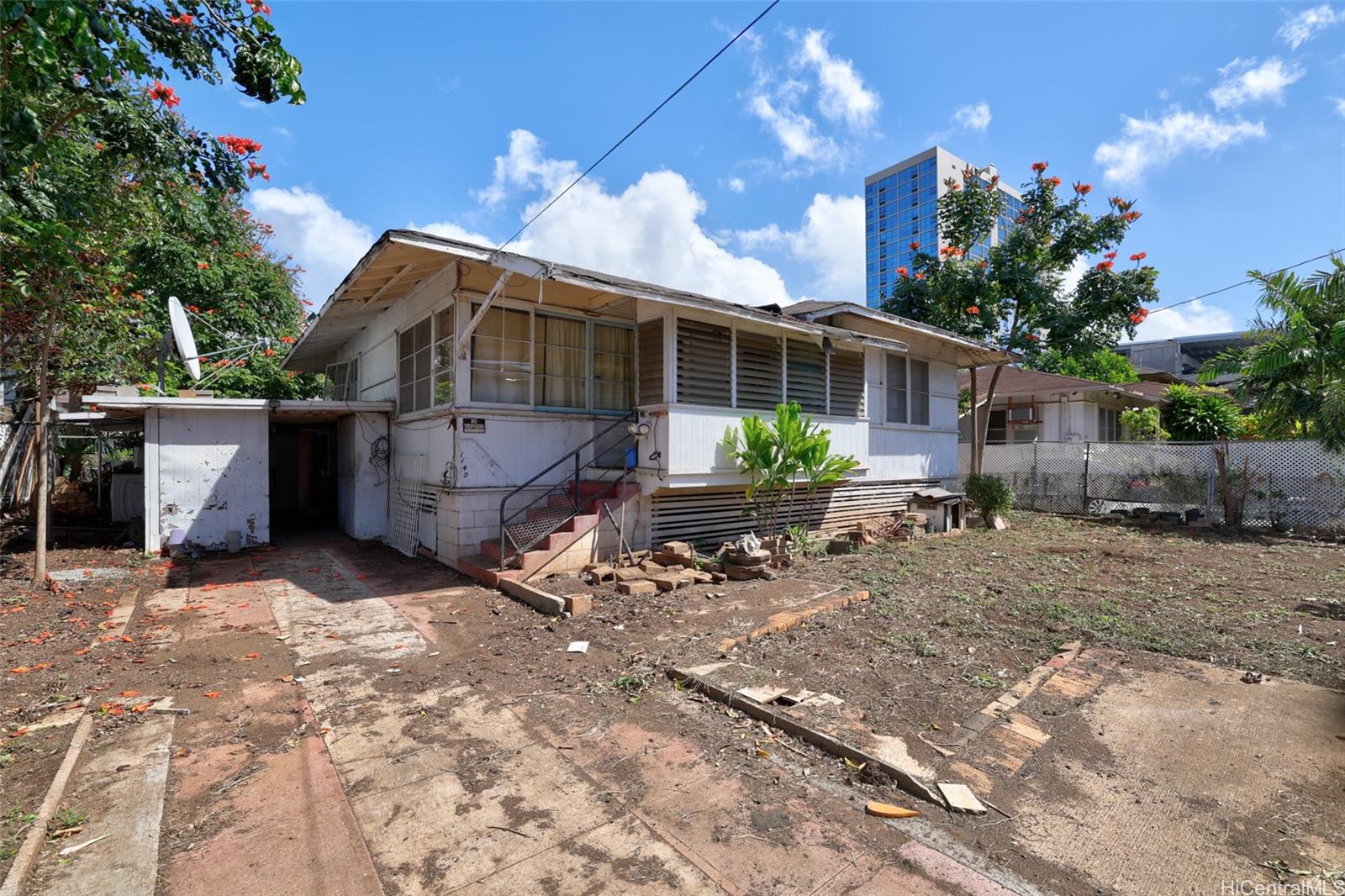 1140 Elm Street Honolulu, HI 96814