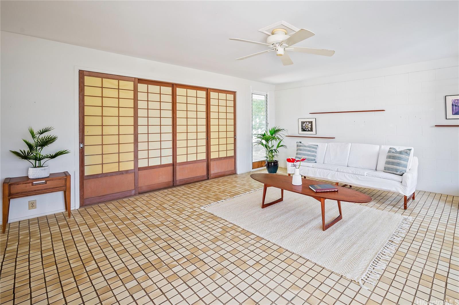 93 Aikahi Loop Kailua, HI 96734