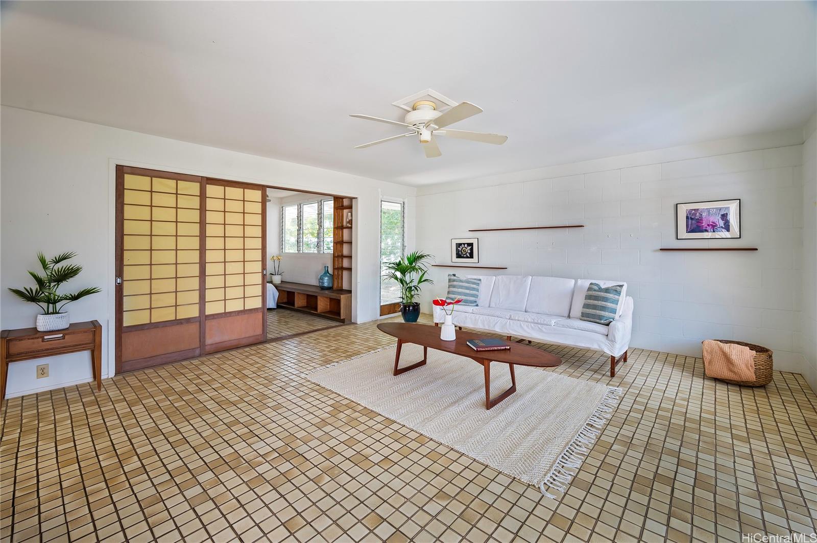 93 Aikahi Loop Kailua, HI 96734