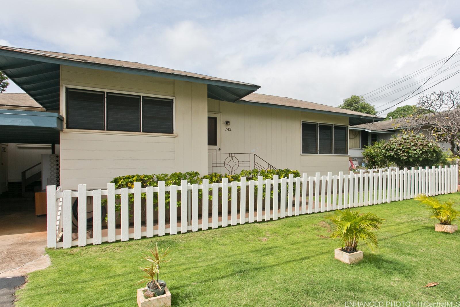 742 19th Avenue Honolulu, HI 96816