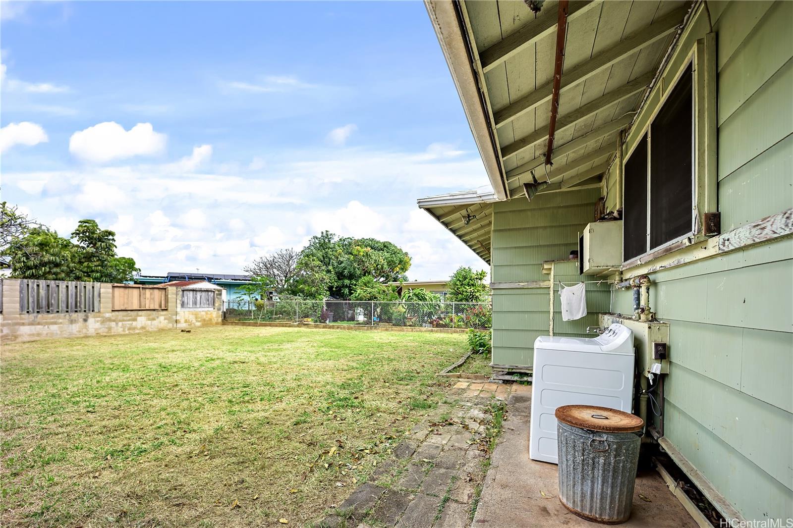 1130 Keolu Drive Kailua, HI 96734