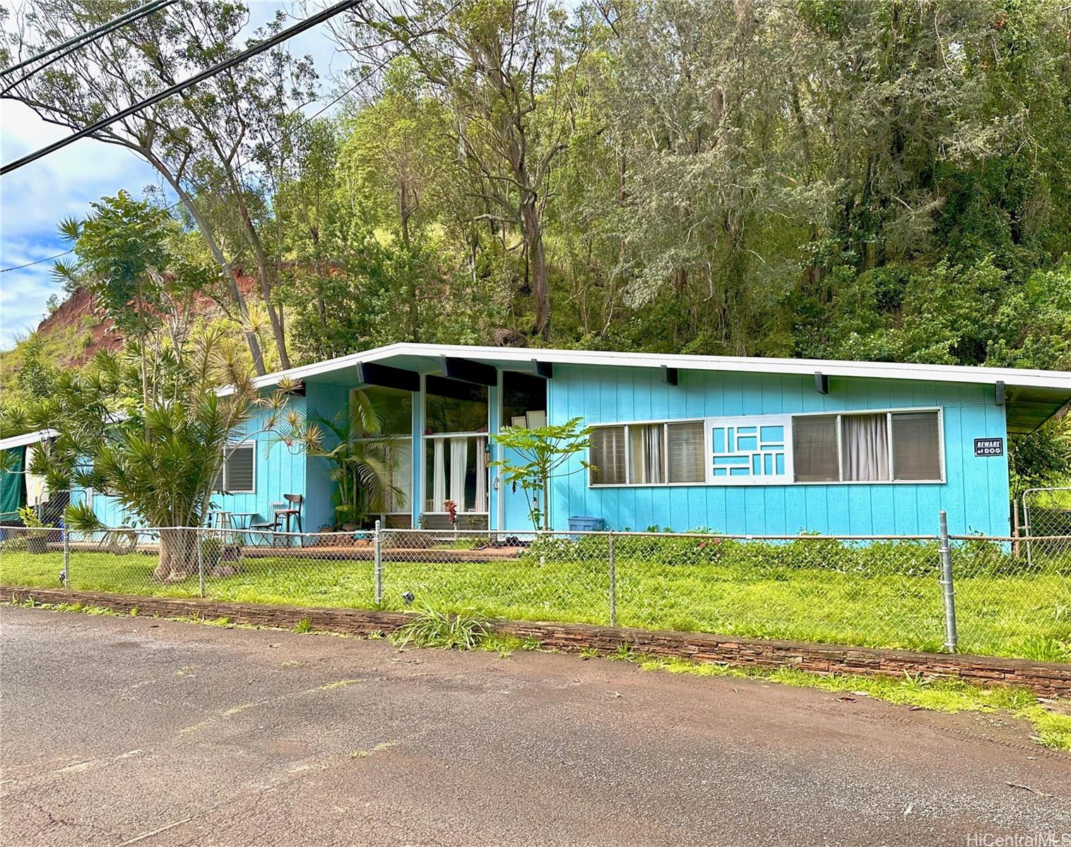 95-156 Waikalani Drive Mililani, HI 96789