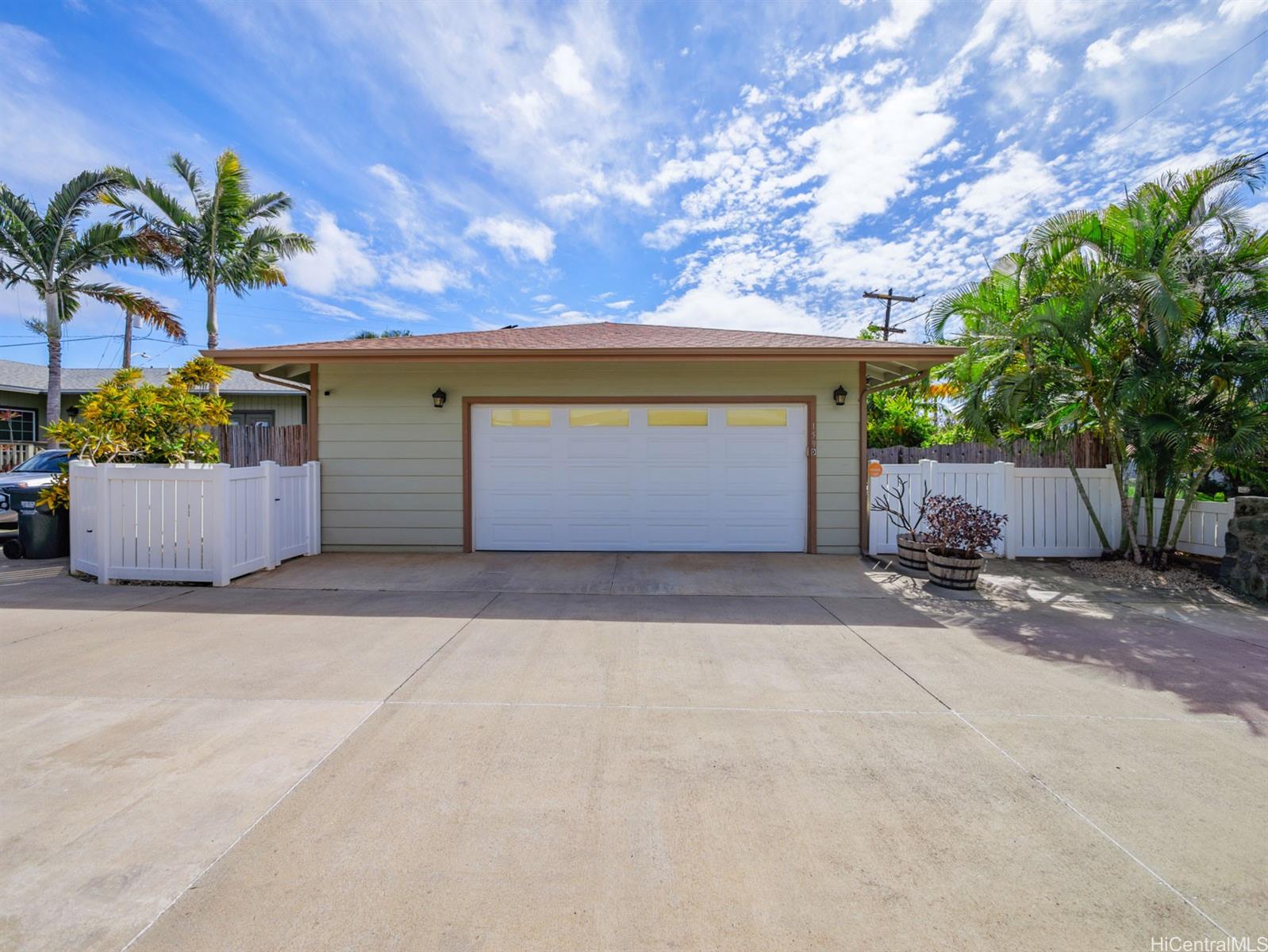  84-159 Orange Street #D, Waianae, HI 96792