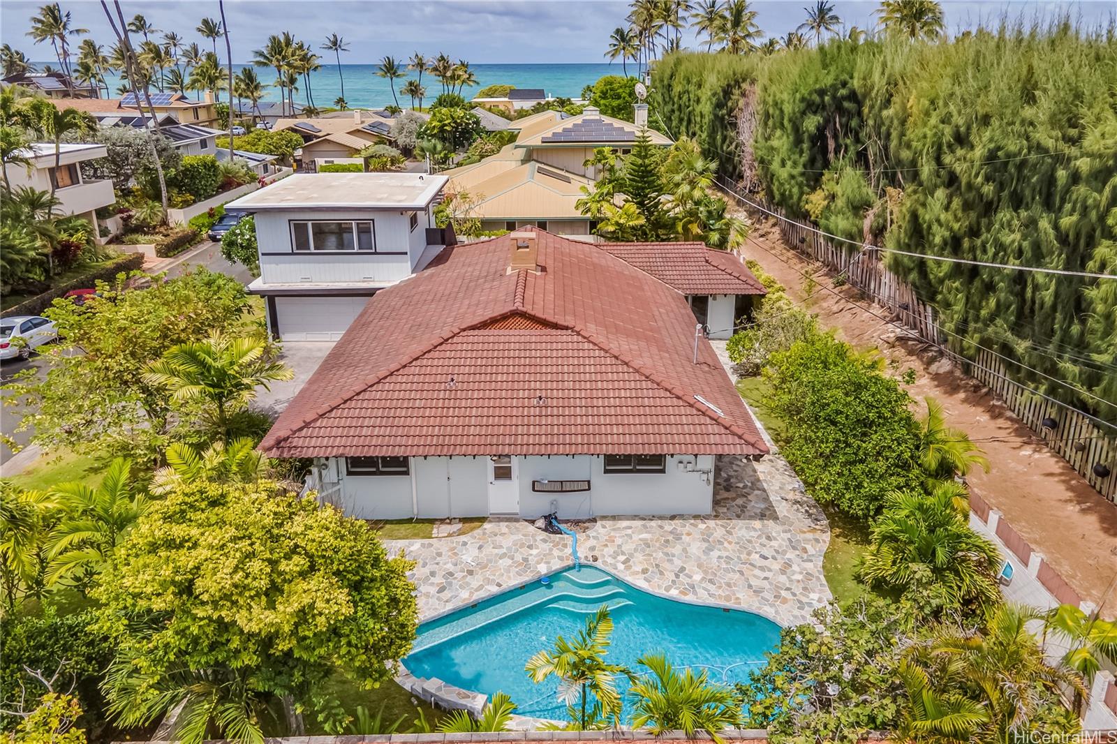 61 Kai One Place Kailua, HI 96734