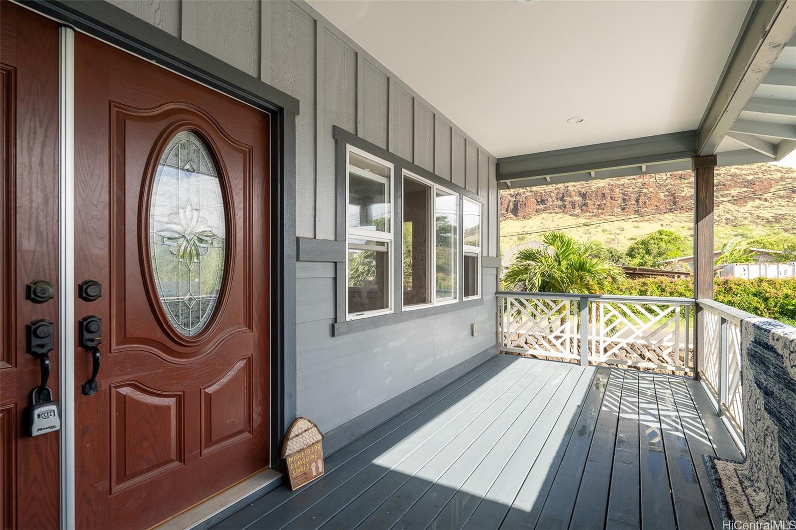 87-106 Kulaaupuni Street Waianae, HI 96792