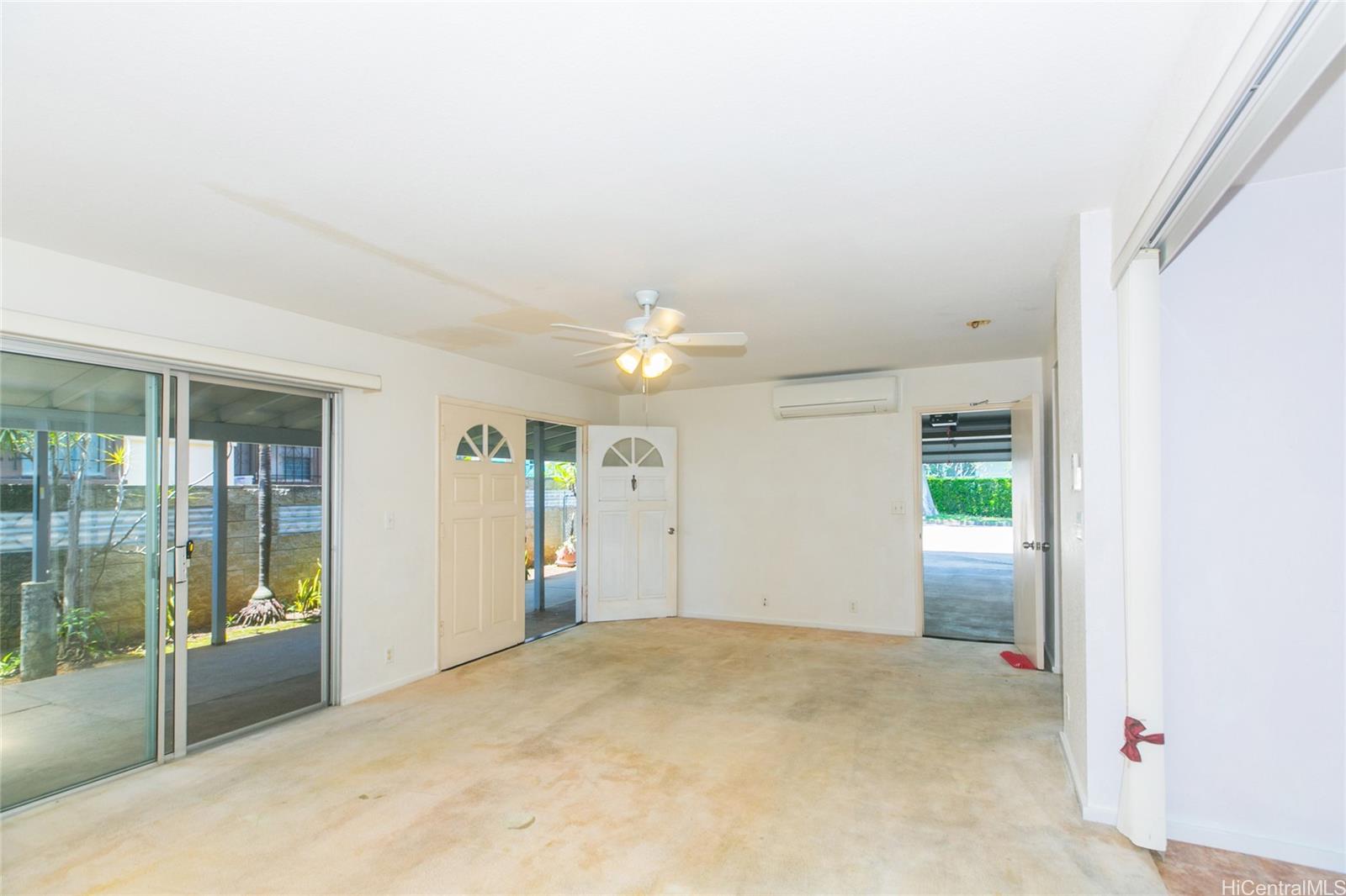 2037 Dole Street Honolulu, HI 96822