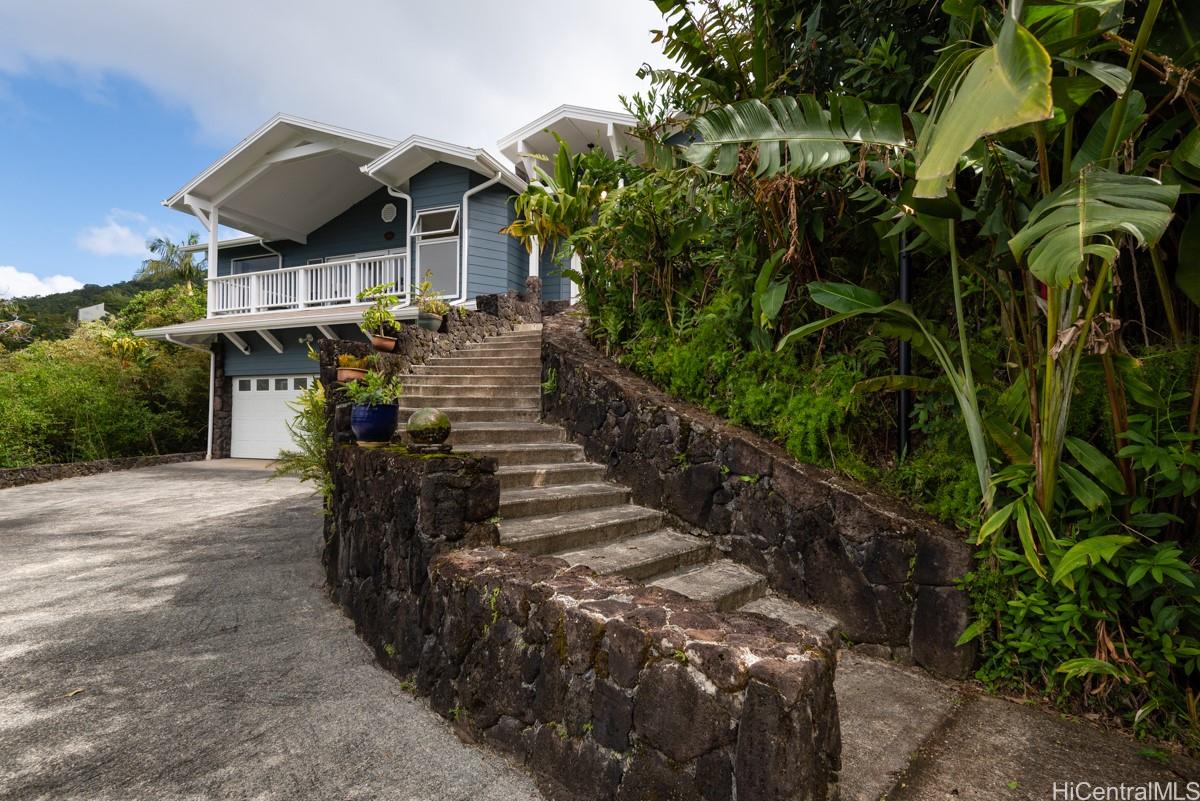 4063 Round Top Drive Honolulu, HI 96822