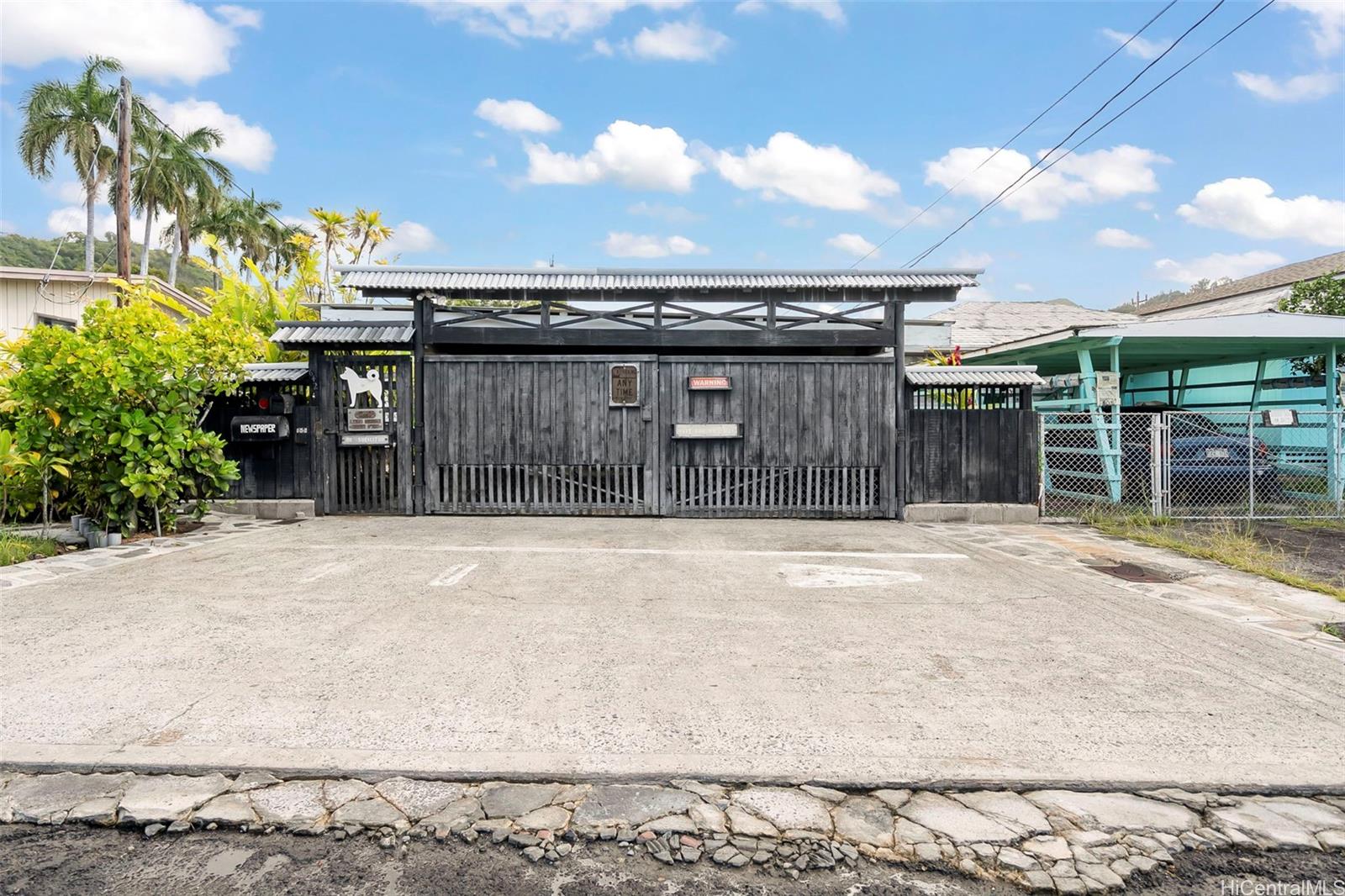 642 Analu Street Honolulu, HI 96817