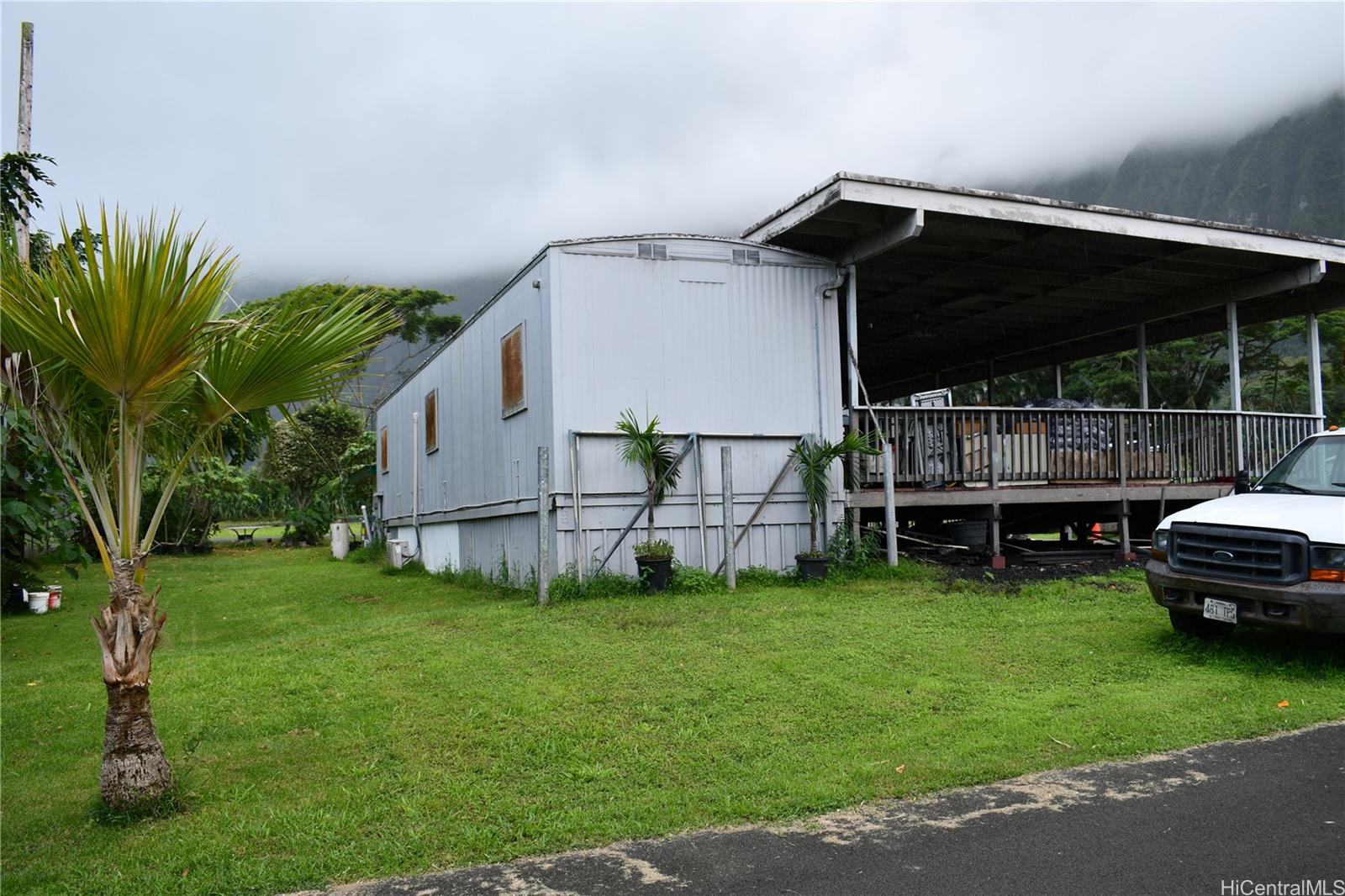 41-960 Waikupanaha Street Waimanalo, HI 96795