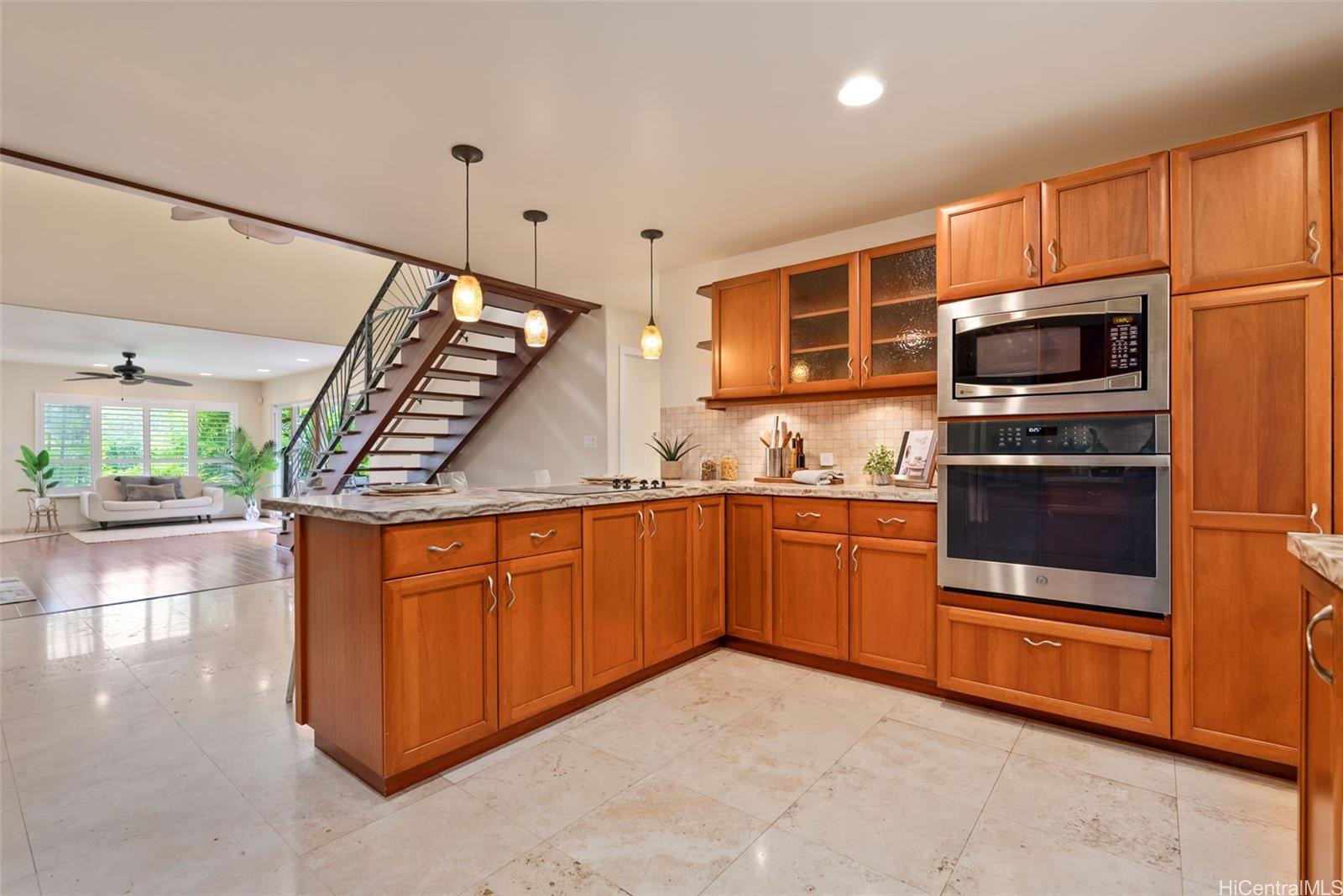 976 Kalawai Place Kailua, HI 96734