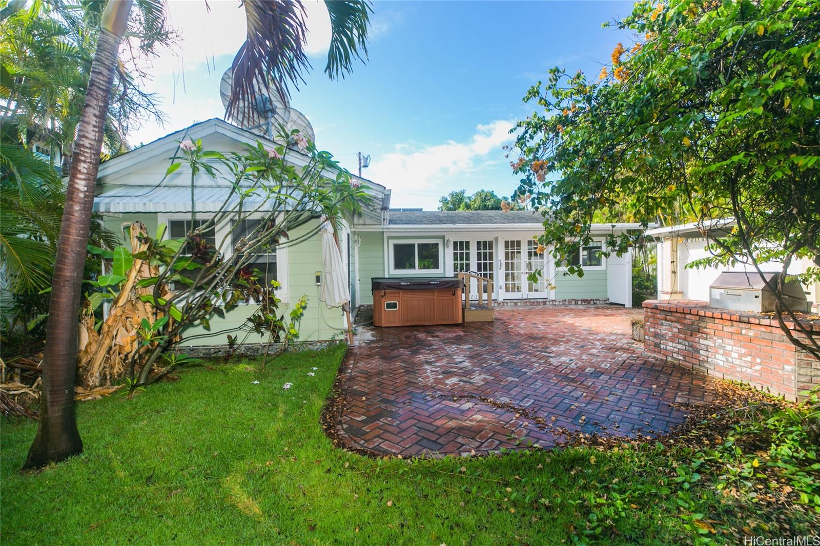 4526 Aukai Avenue Honolulu, HI 96816