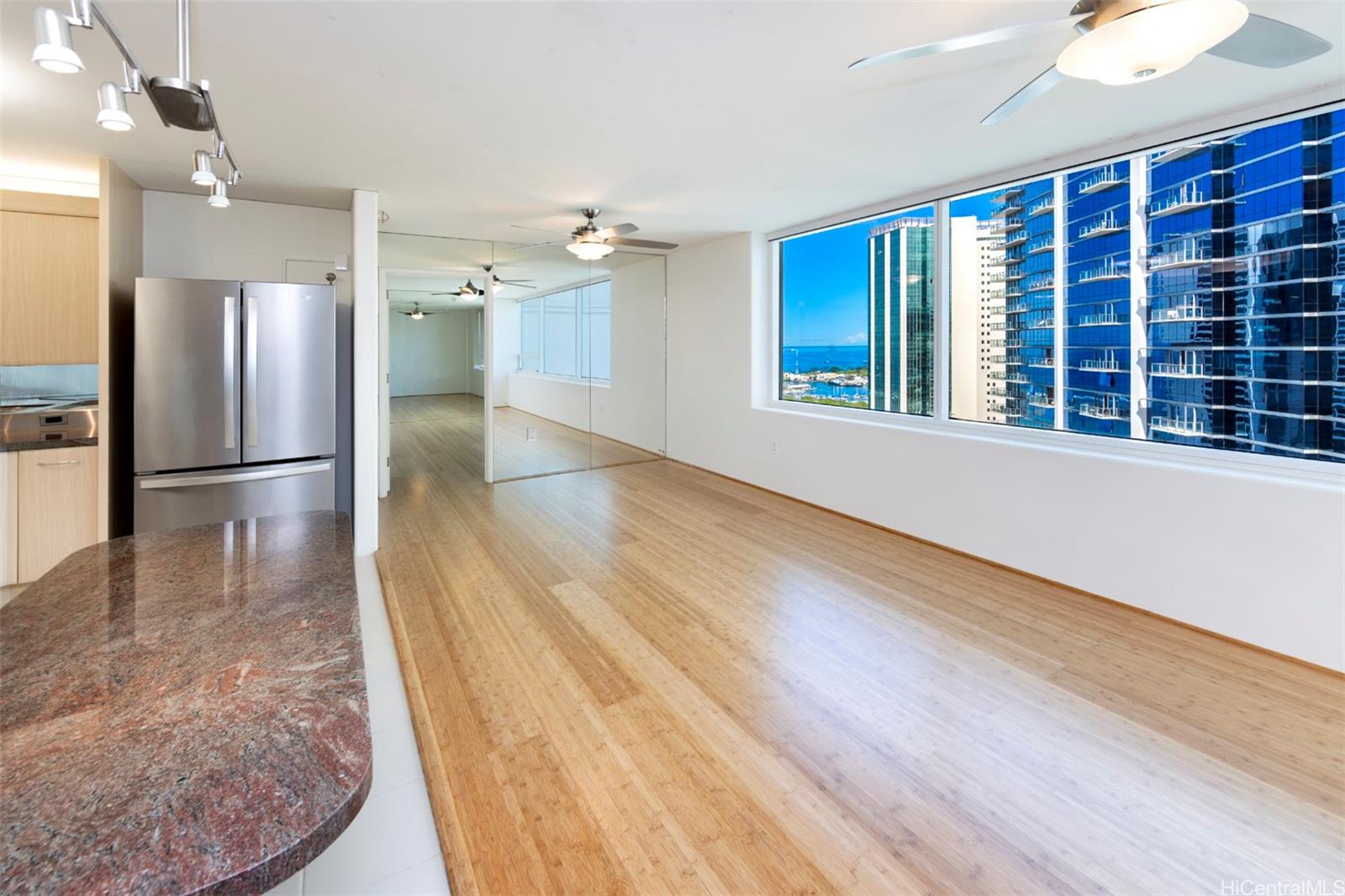 88 Piikoi Street #3411, Honolulu, HI 96814