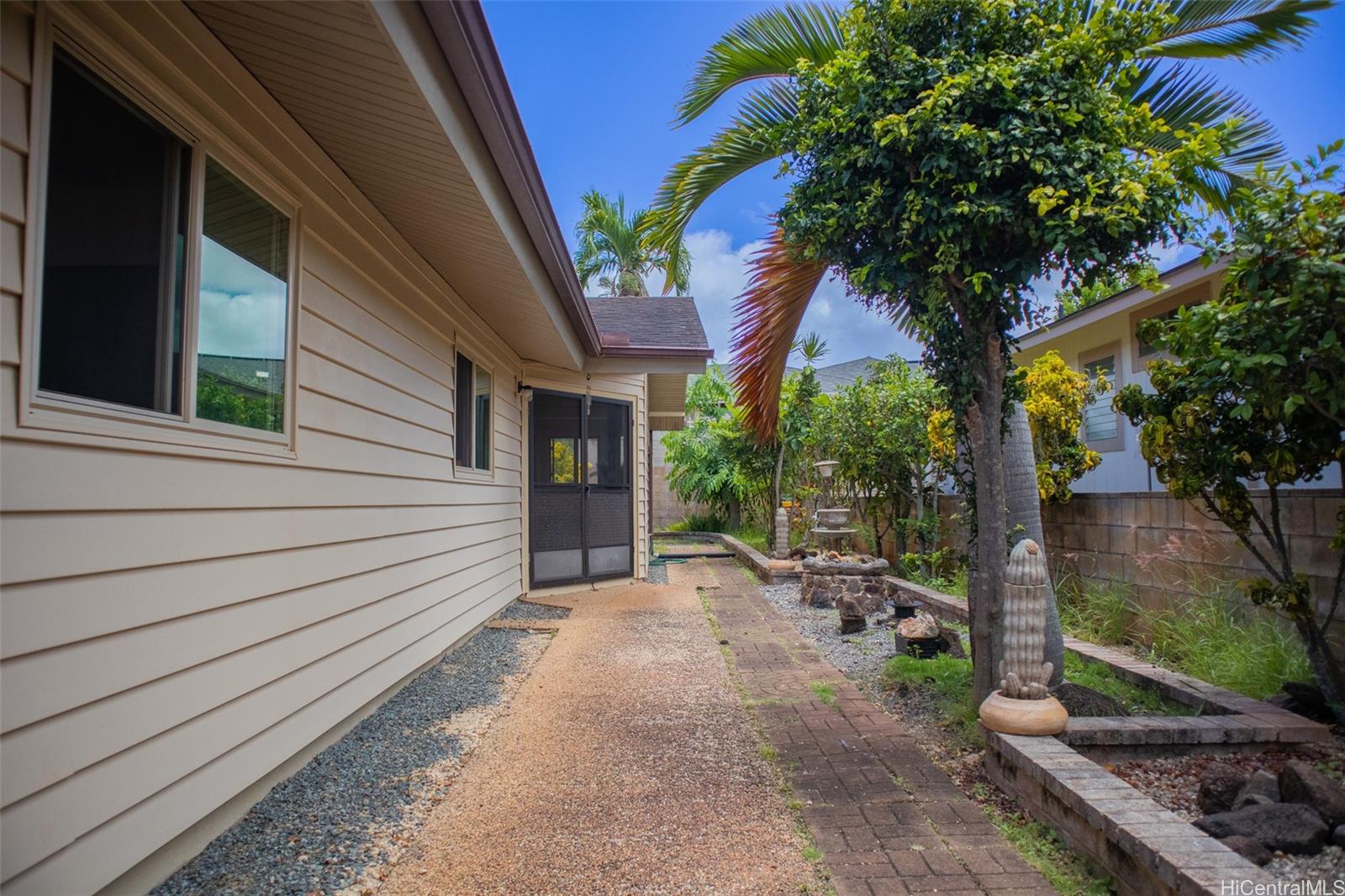 94-1069 Haalau Street Waipahu, HI 96797