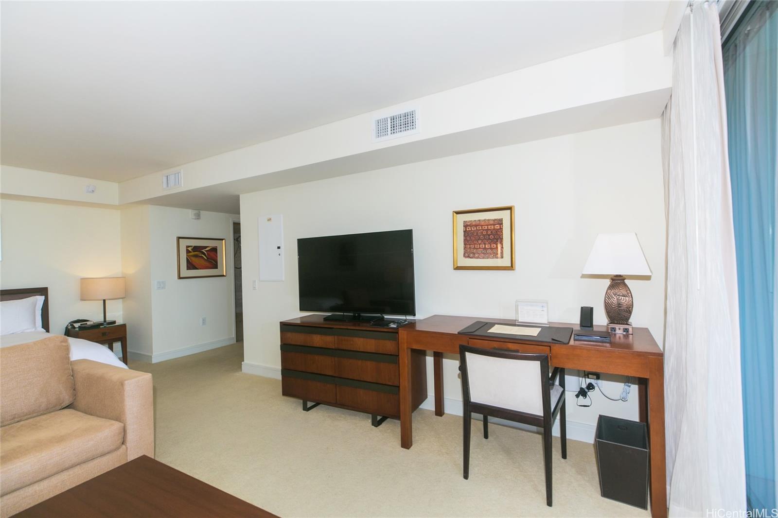 223 Saratoga Road #1205, Honolulu, HI 96815