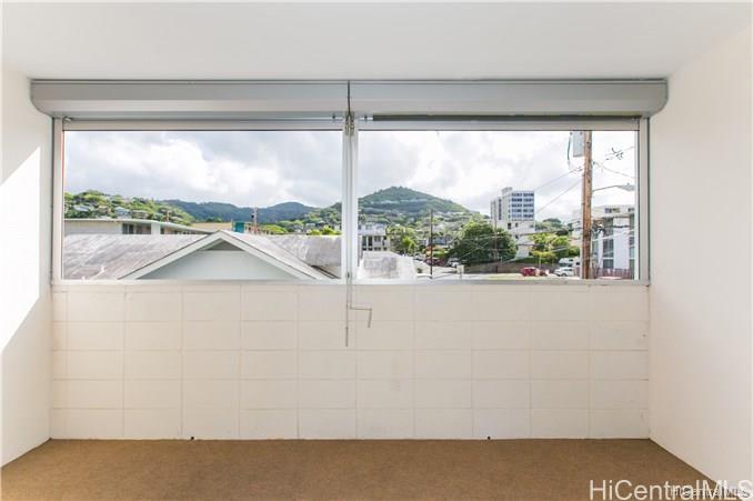 1718 Anapuni Street #205, Honolulu, HI 96822