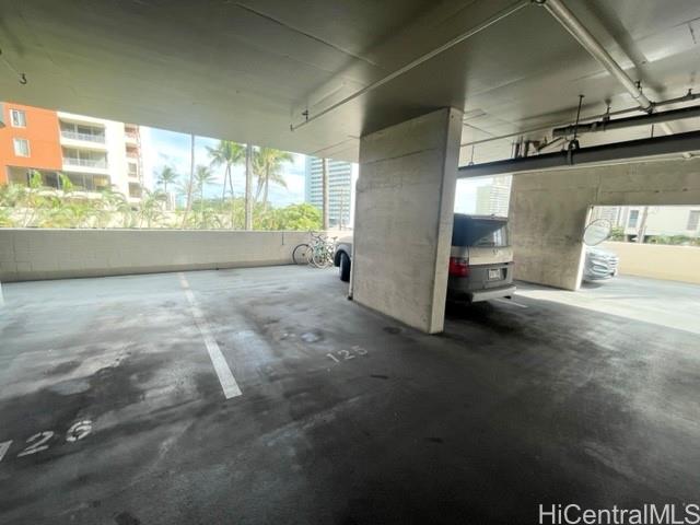 2724 Kahoaloha Lane #1106, Honolulu, HI 96826