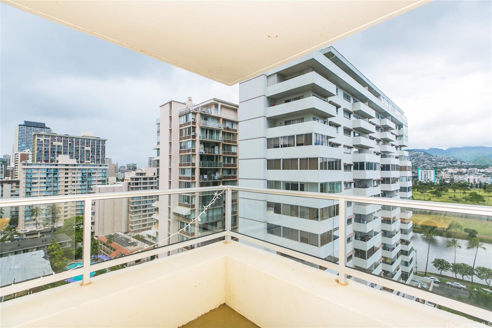 2421 Tusitala Street #1502, Honolulu, HI 96815