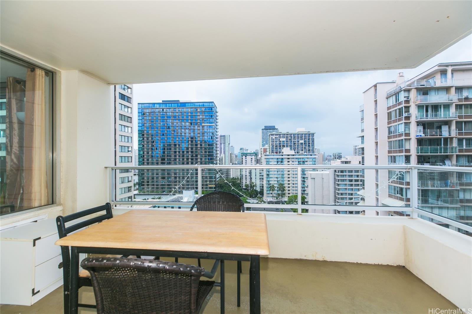 2421 Tusitala Street #1502, Honolulu, HI 96815