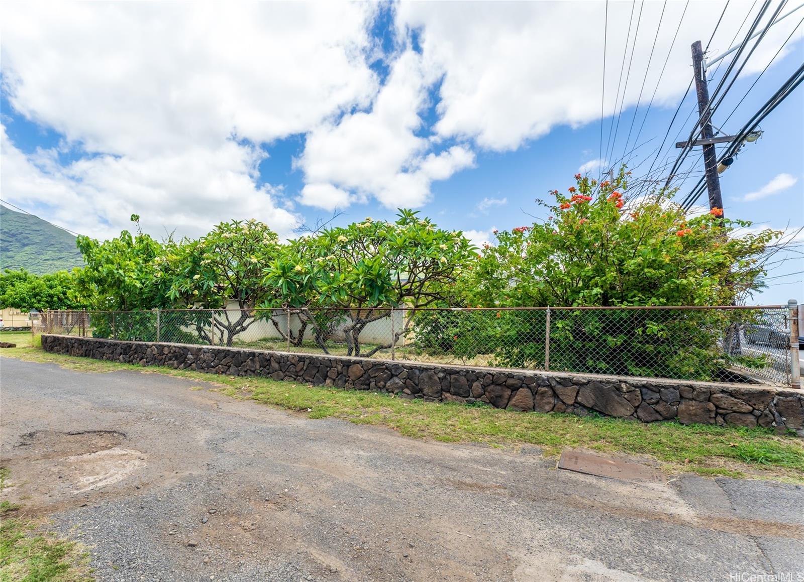 87-1984 Farrington Highway Waianae, HI 96792