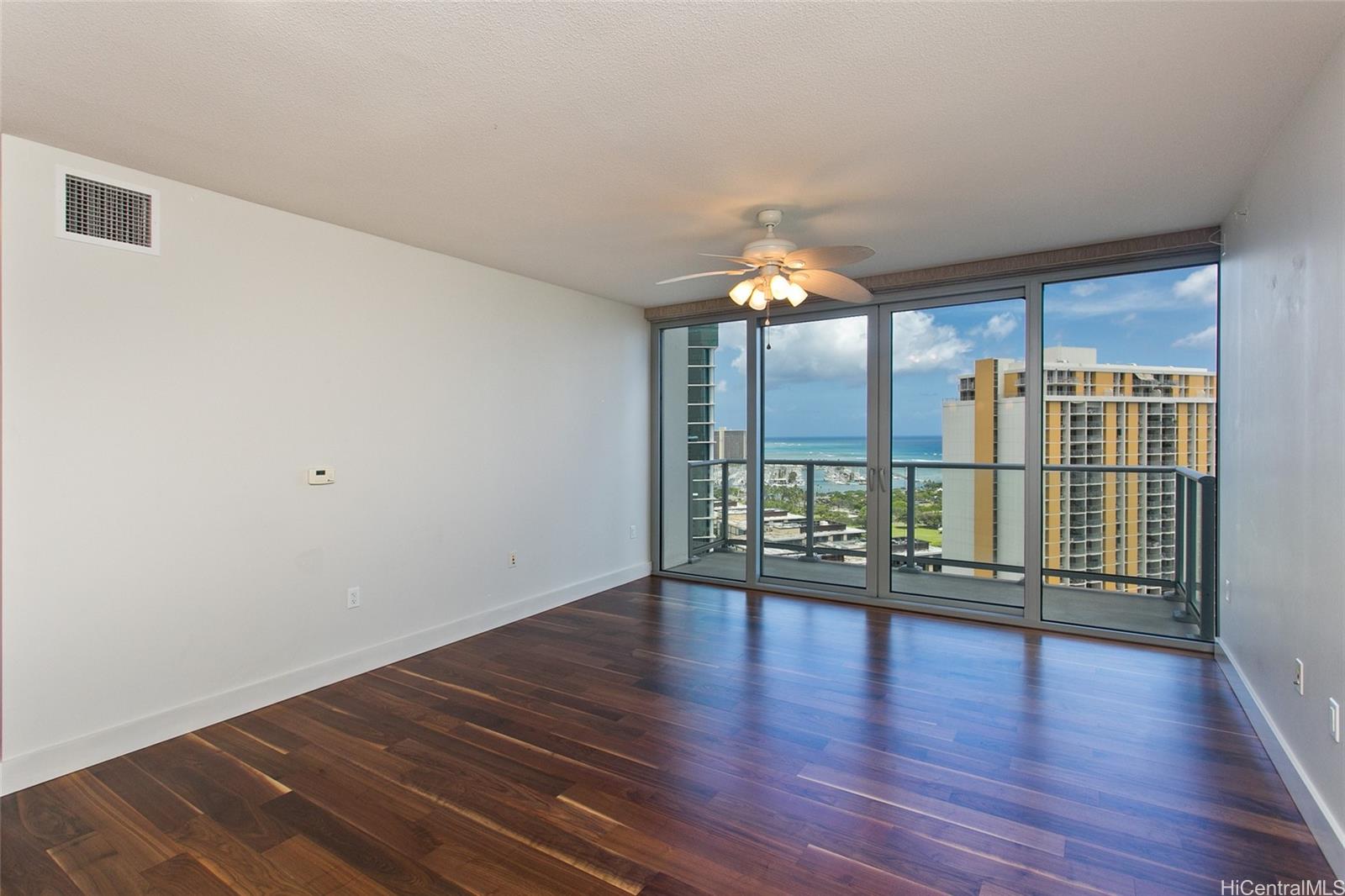 1189 Waimanu Street #2702, Honolulu, HI 96814