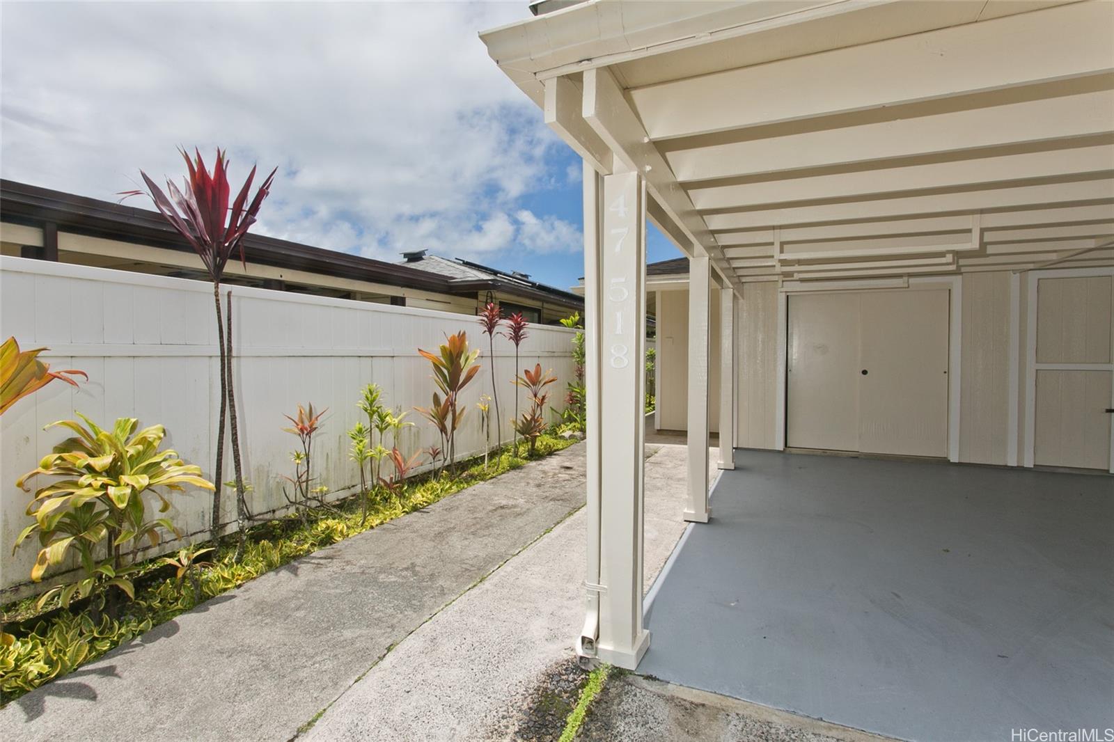 47-518 Ipu Lepo Way Kaneohe, HI 96744