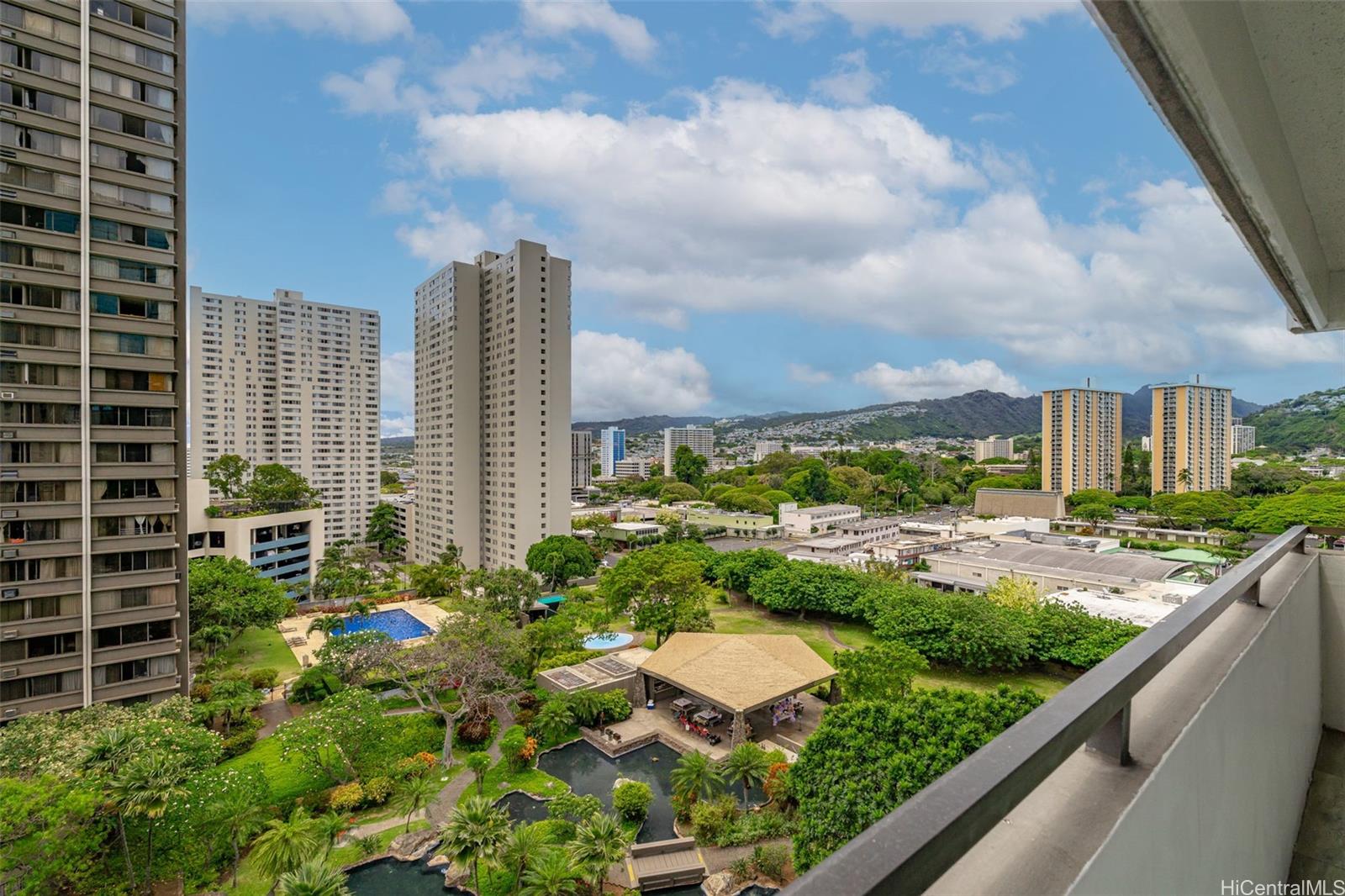 55 Kukui Street #D1101, Honolulu, HI 96813